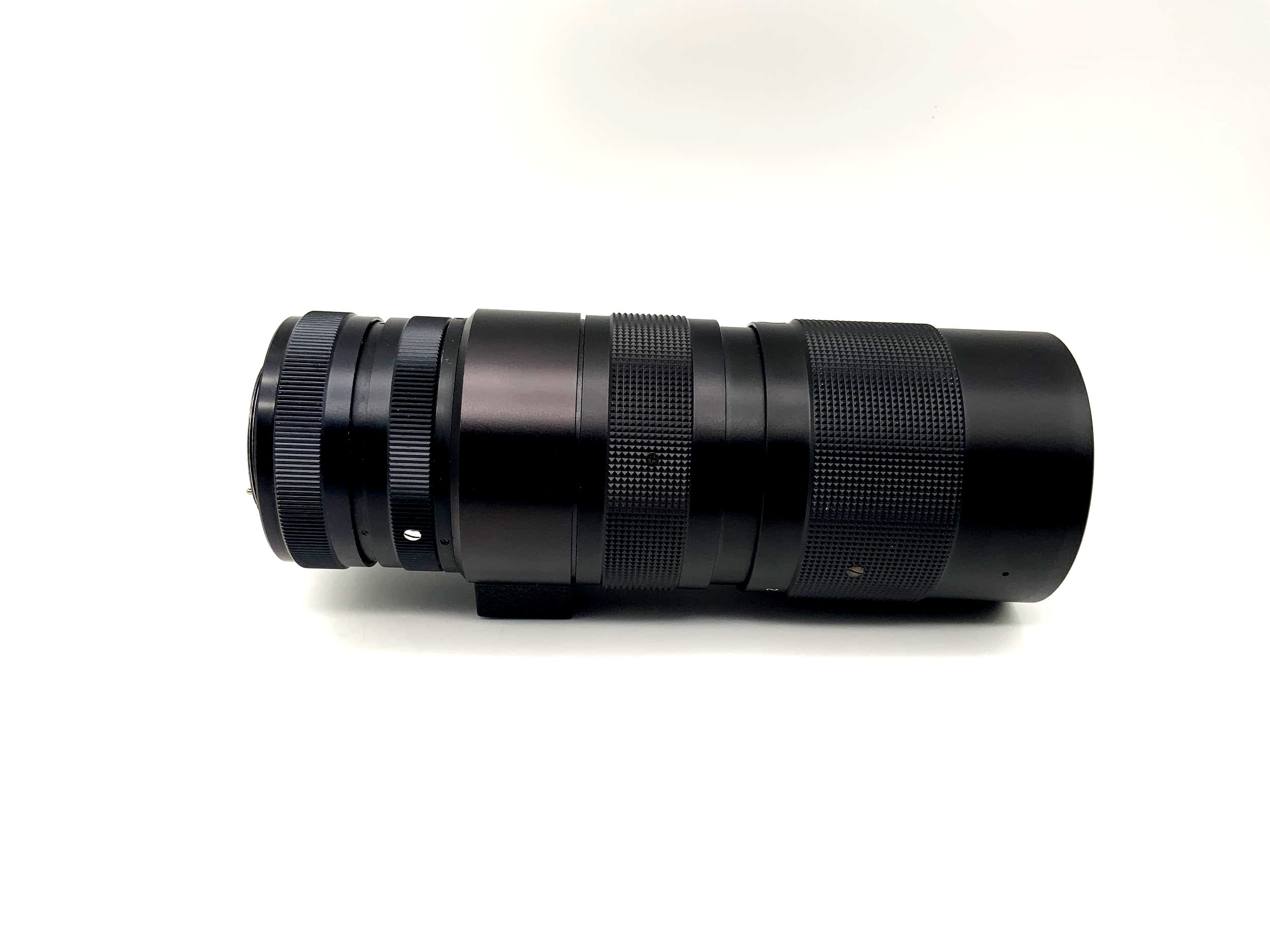 Revuenon 70-220mm 1:4 Lens Revuenon Zoom Camera Lens (M42)