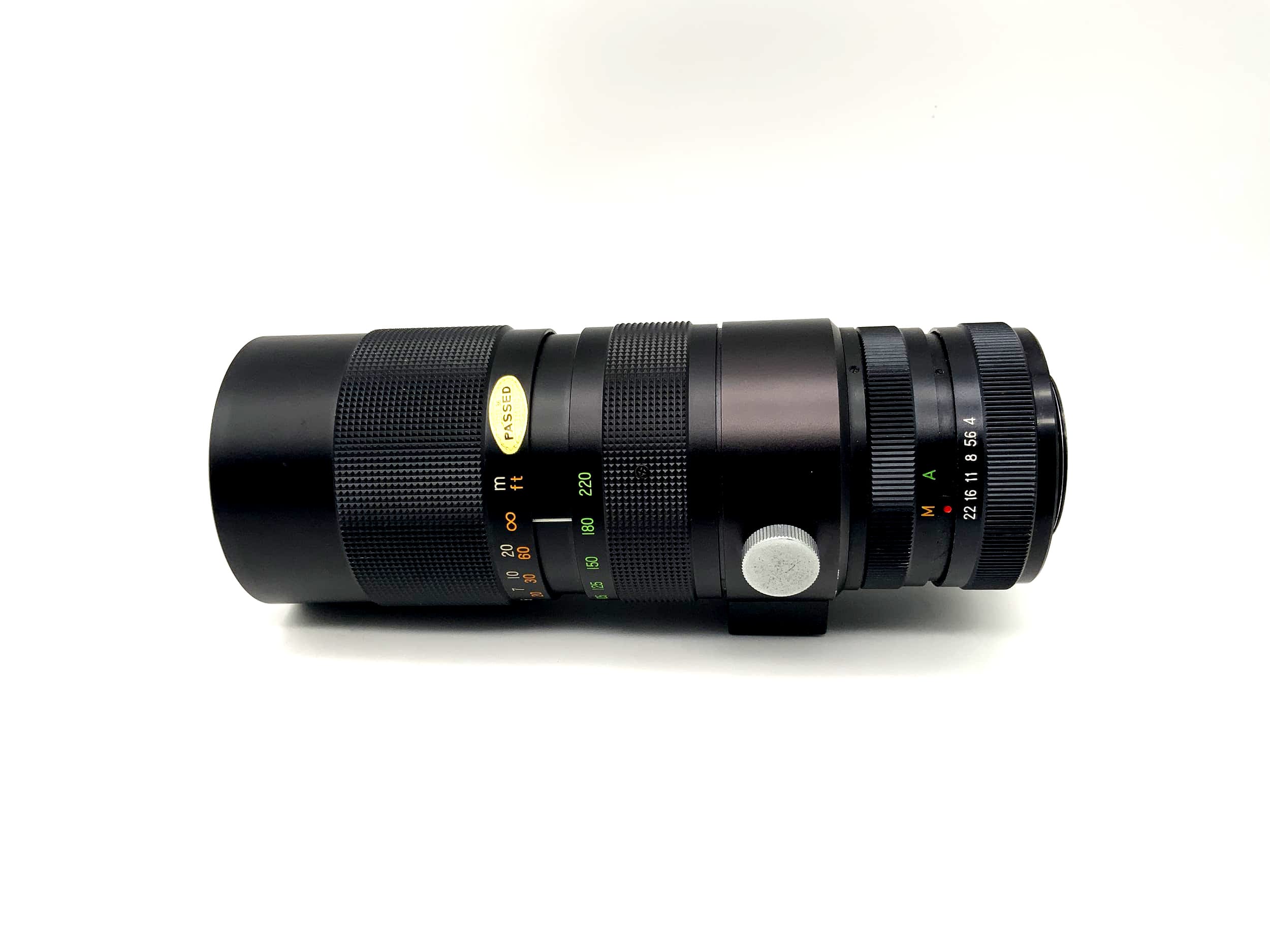 Revuenon 70-220mm 1:4 Lens Revuenon Zoom Camera Lens (M42)
