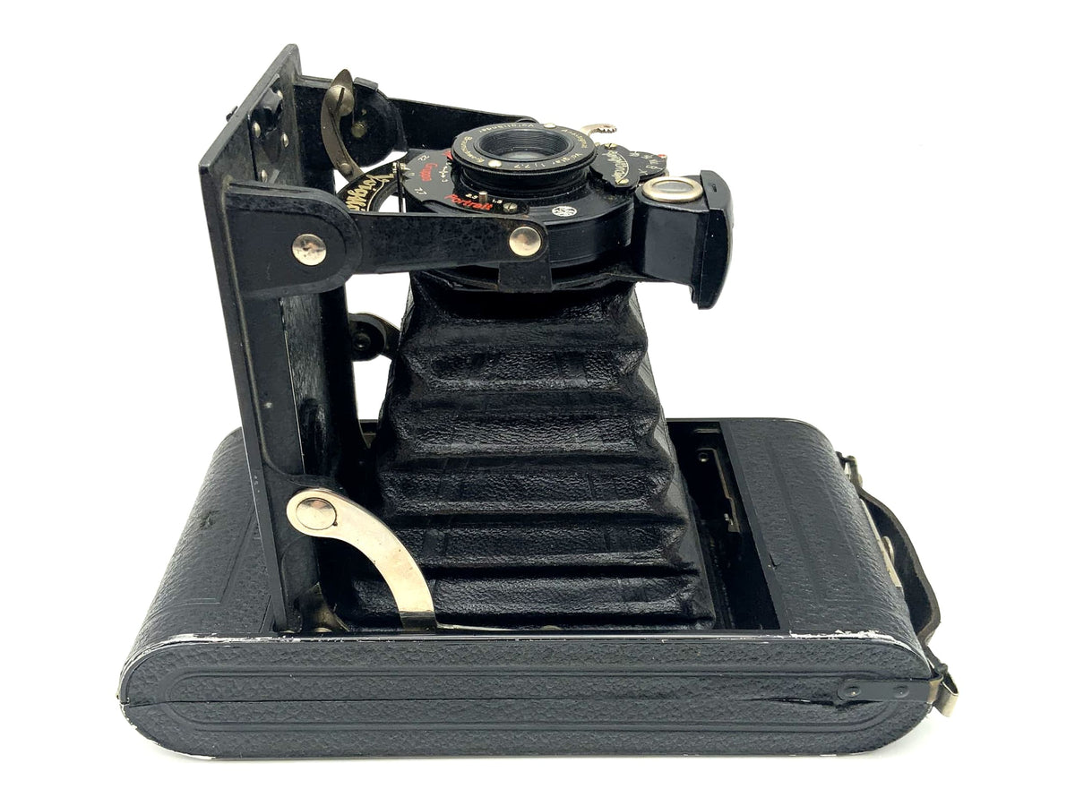 Appareil photo pliable Voigtländer Bessa avec Anastigmat Voigtar 1:7,7
