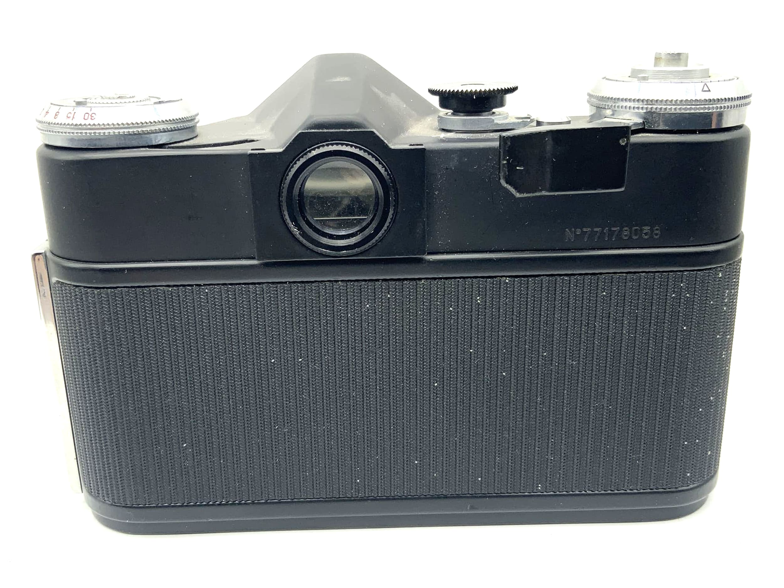 KMZ Zenit-E 35mm SLR analog camera body (M42)