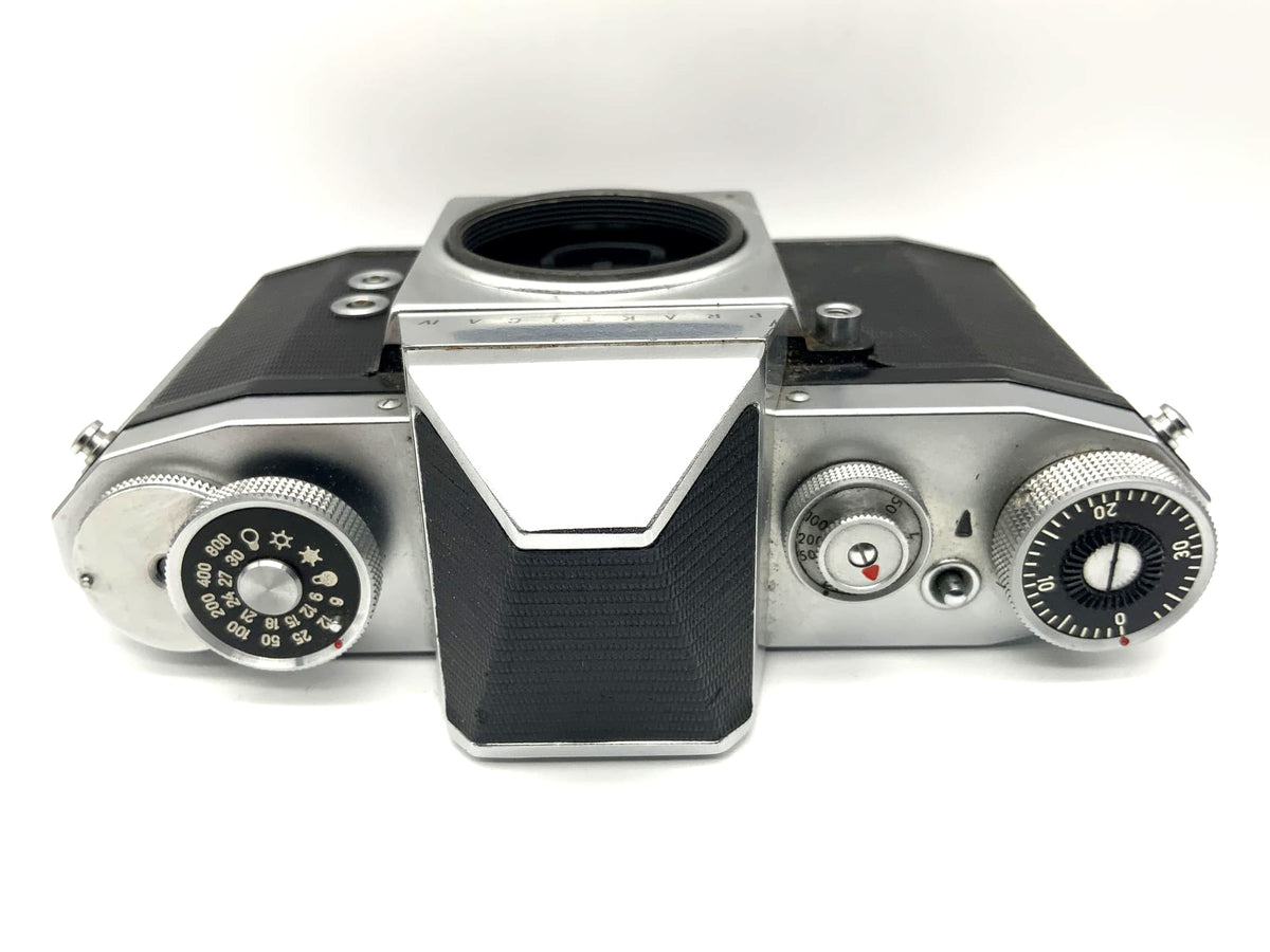 Praktica IV 35mm SLR analog camera Praktica 4 Body (M42)