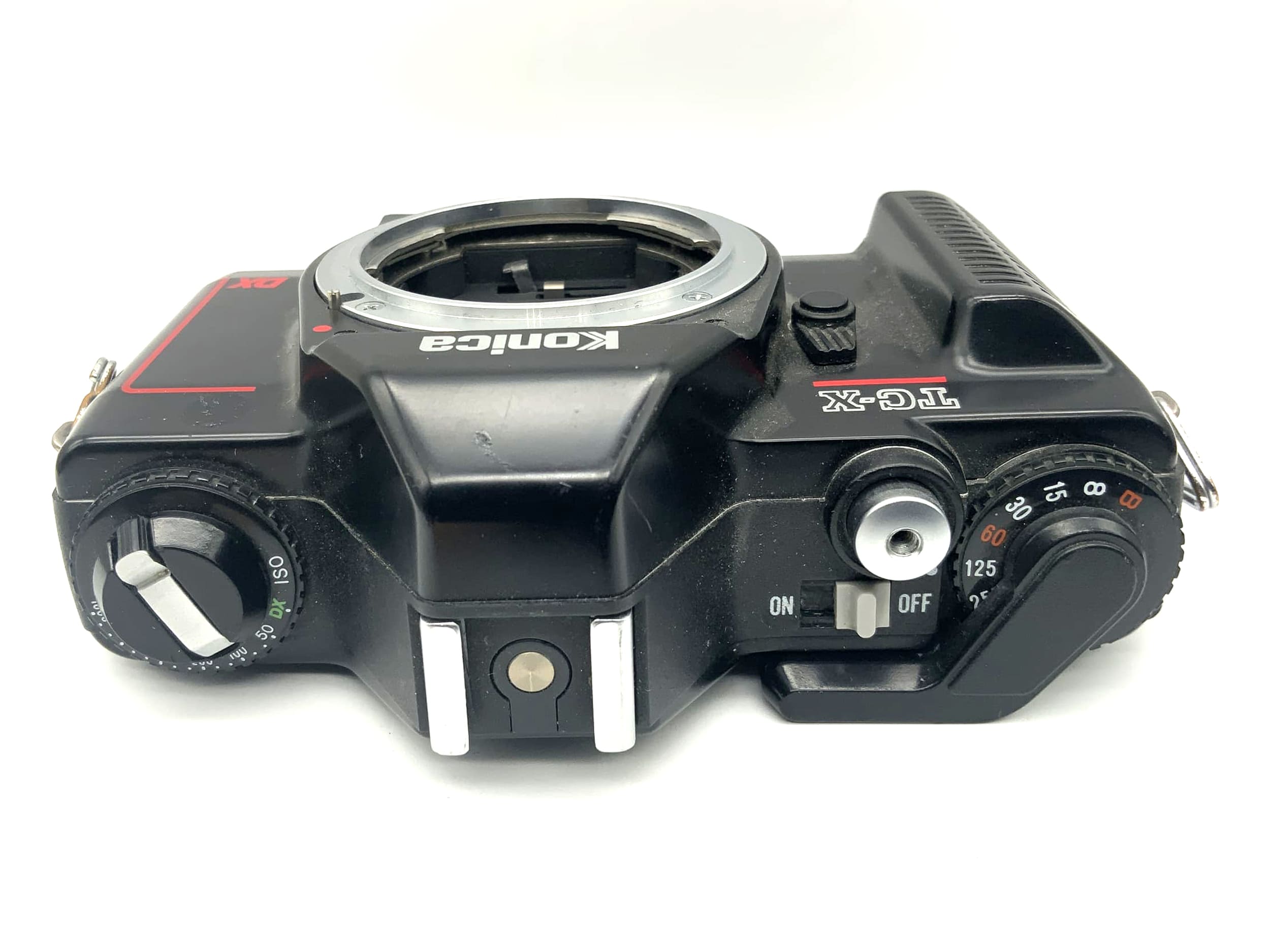 Konica TC-X 35mm SLR analogique DX (Konica AR) ! Cellule photoélectrique défectueuse !