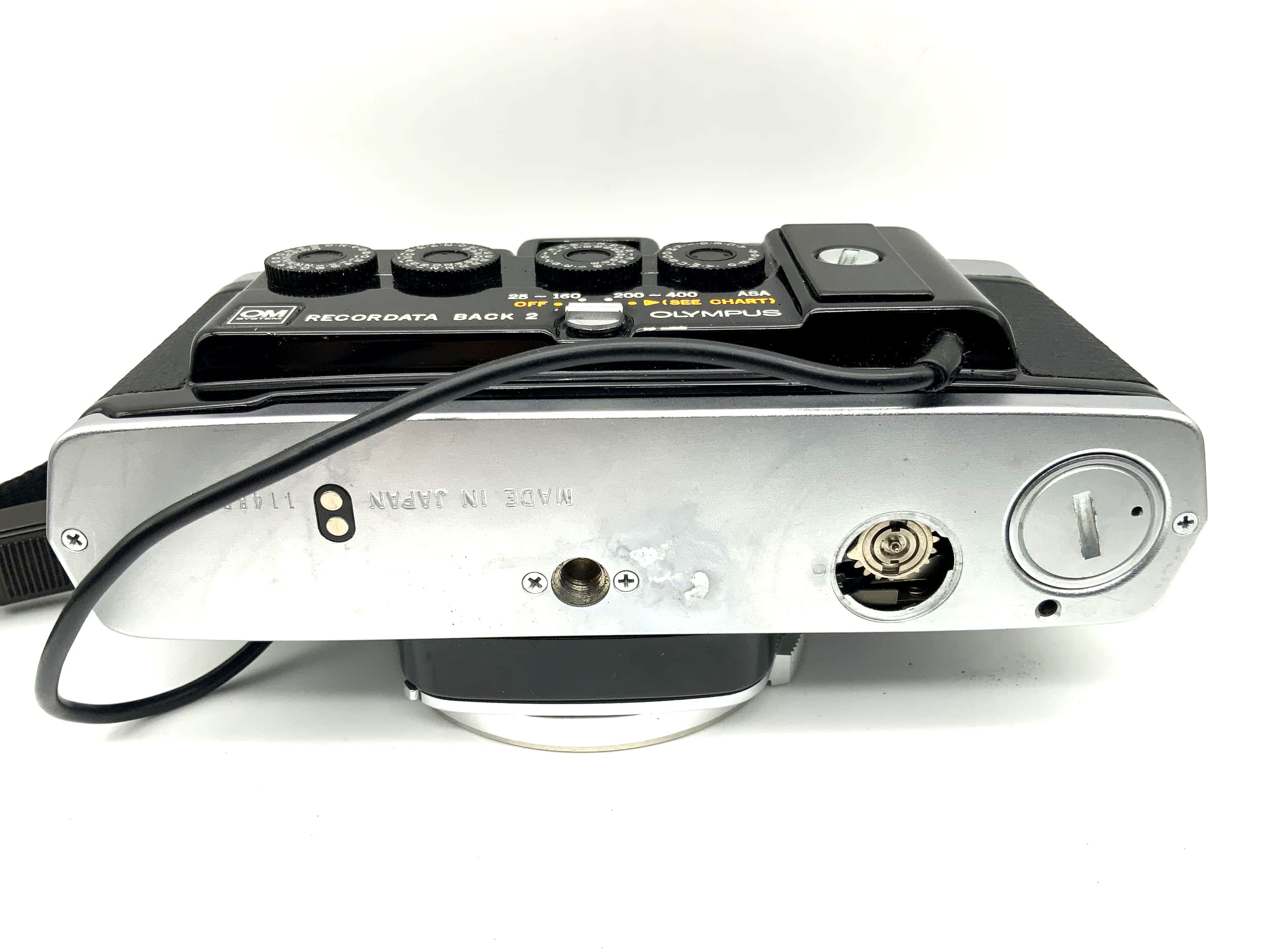 Olympus OM-2N 35mm analog SLR camera with Recordata Back 2 (Olympus OM)