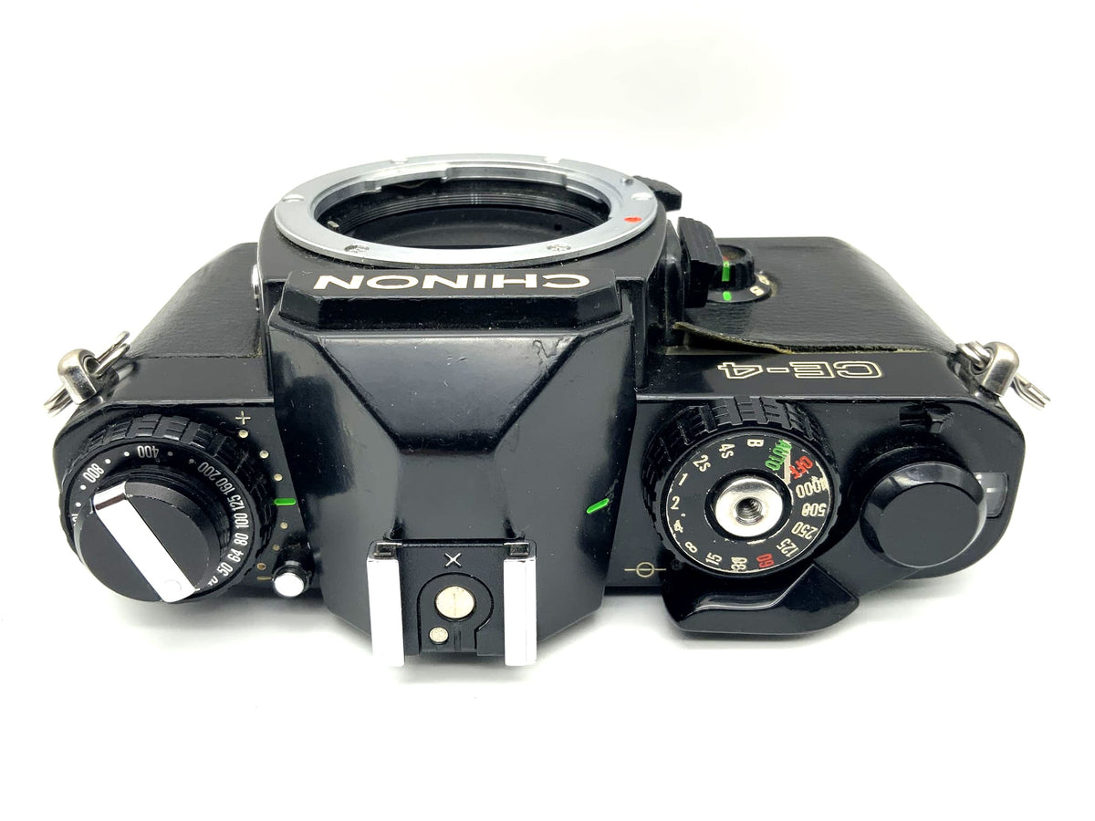 Appareil photo reflex argentique Chinon CE-4 35 mm, également connu sous le nom de Pentax ME Super (Pentax K)