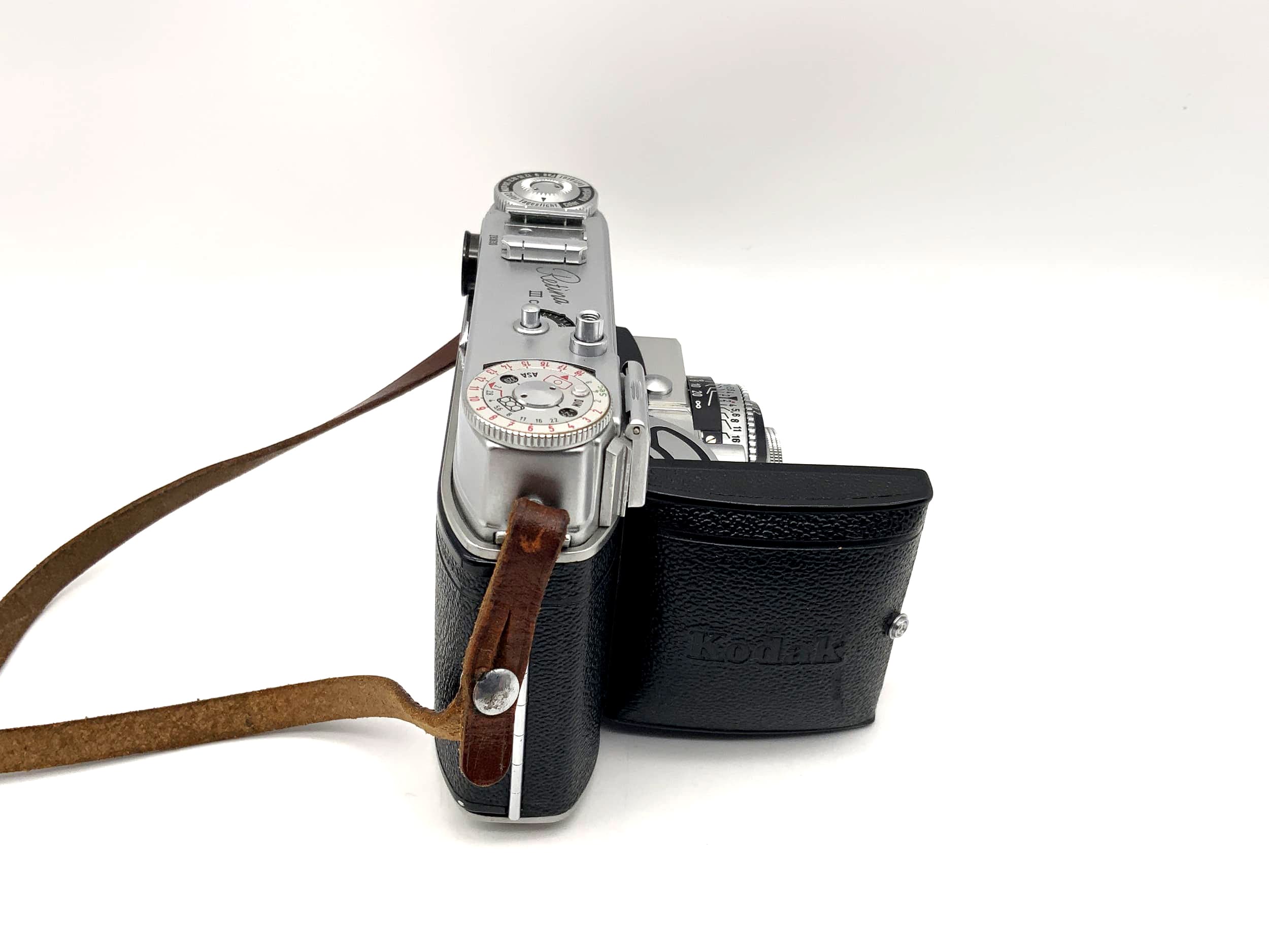 Appareil photo pliant Kodak Retina IIIc avec objectif Schneider Kreuznach Xenon Big C f:2.0/50mm