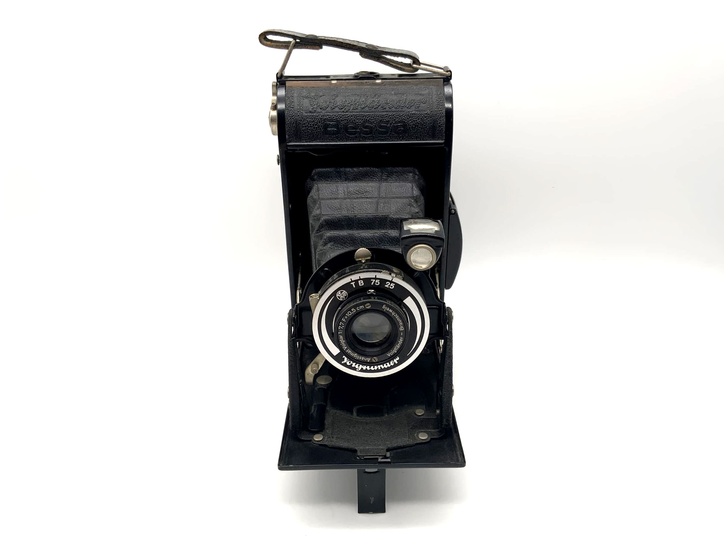 Appareil photo pliant Voigtländer Bessa avec objectif Anastigmat Voigtar 1:7,7 F10,5cm