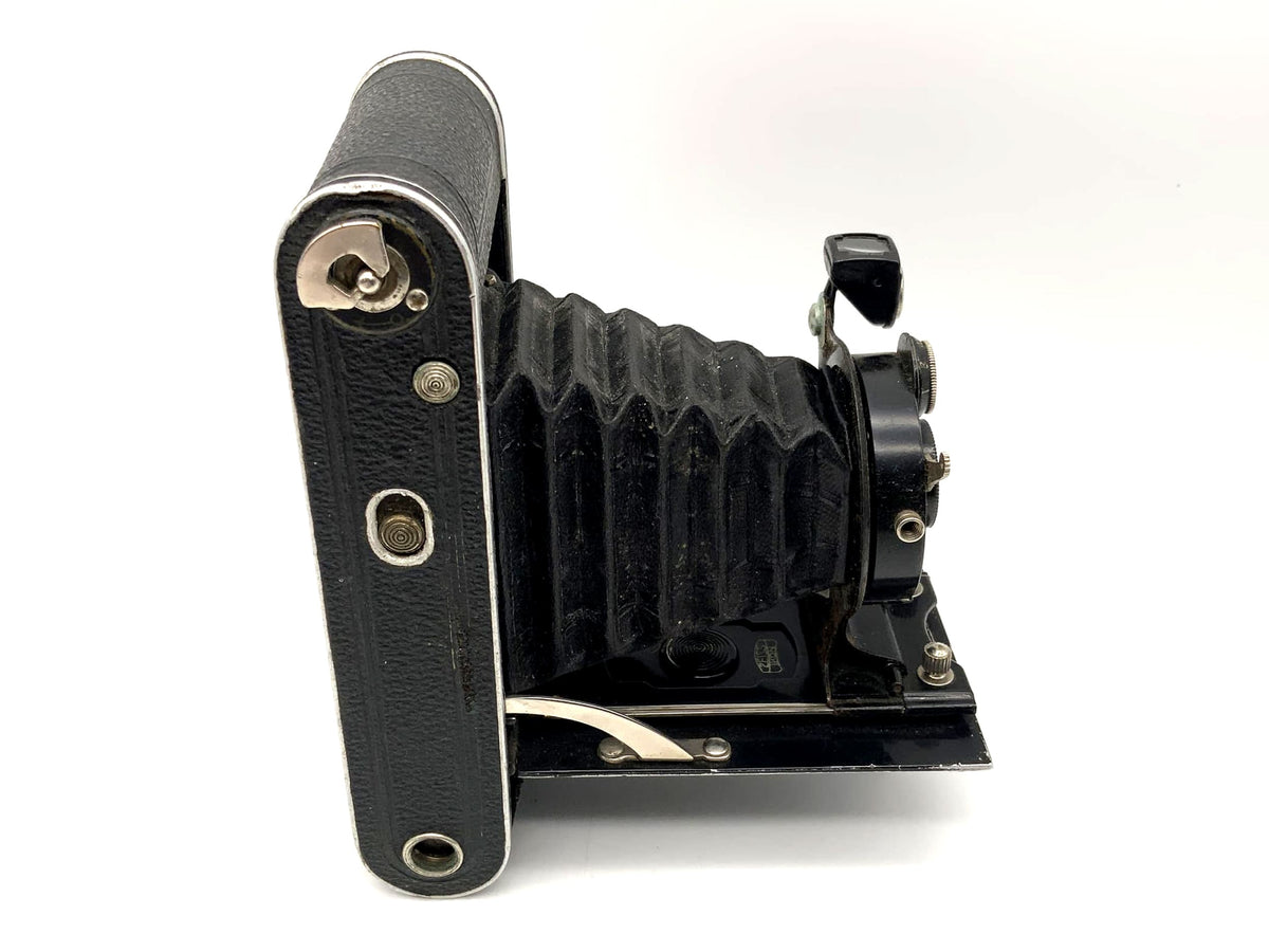Appareil photo pliant Zeiss Ikon Cocarette avec objectif Contessa-Nettel Trinastigmat 1:6,8 f=9 cm