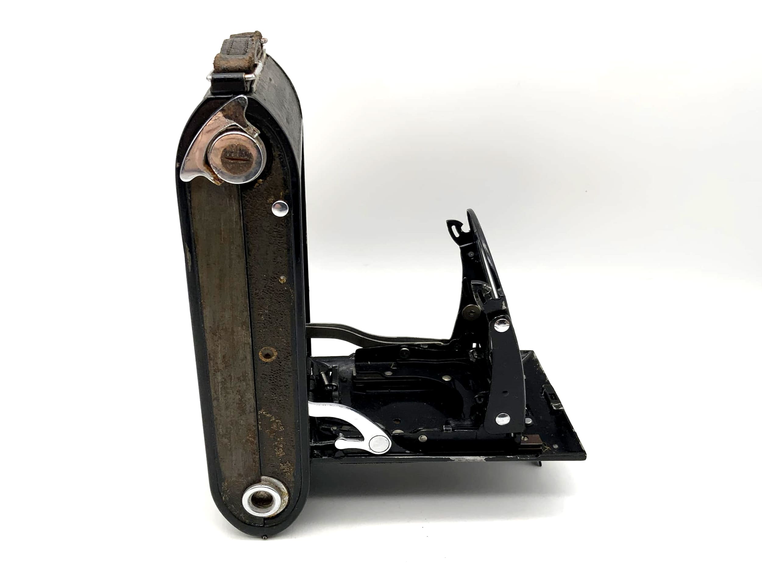 Voigtländer Bessa RF viewfinder camera (defective) folding camera