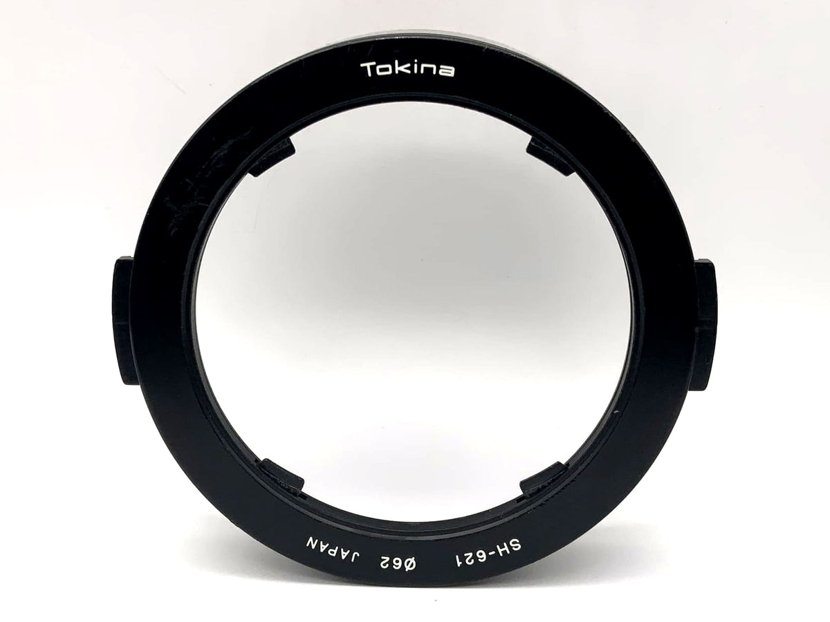 Tokina SH-621 lens hood for AT-X 35-200mm f/4-5.6 lens