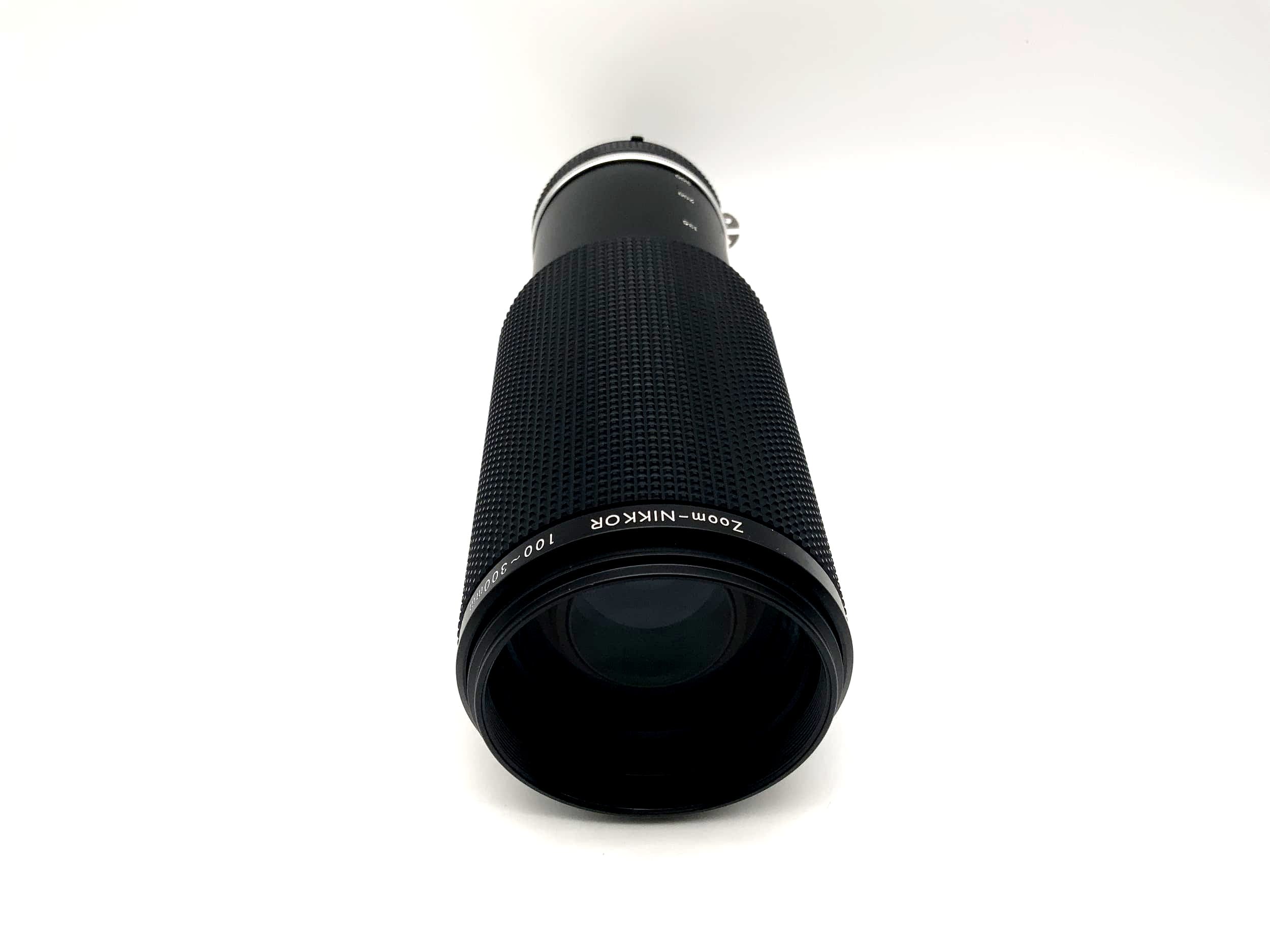 Nikon 100-300mm 1:5.6 Lens Zoom-Nikkor ai-s Camera Camera Lens (Nikon F)