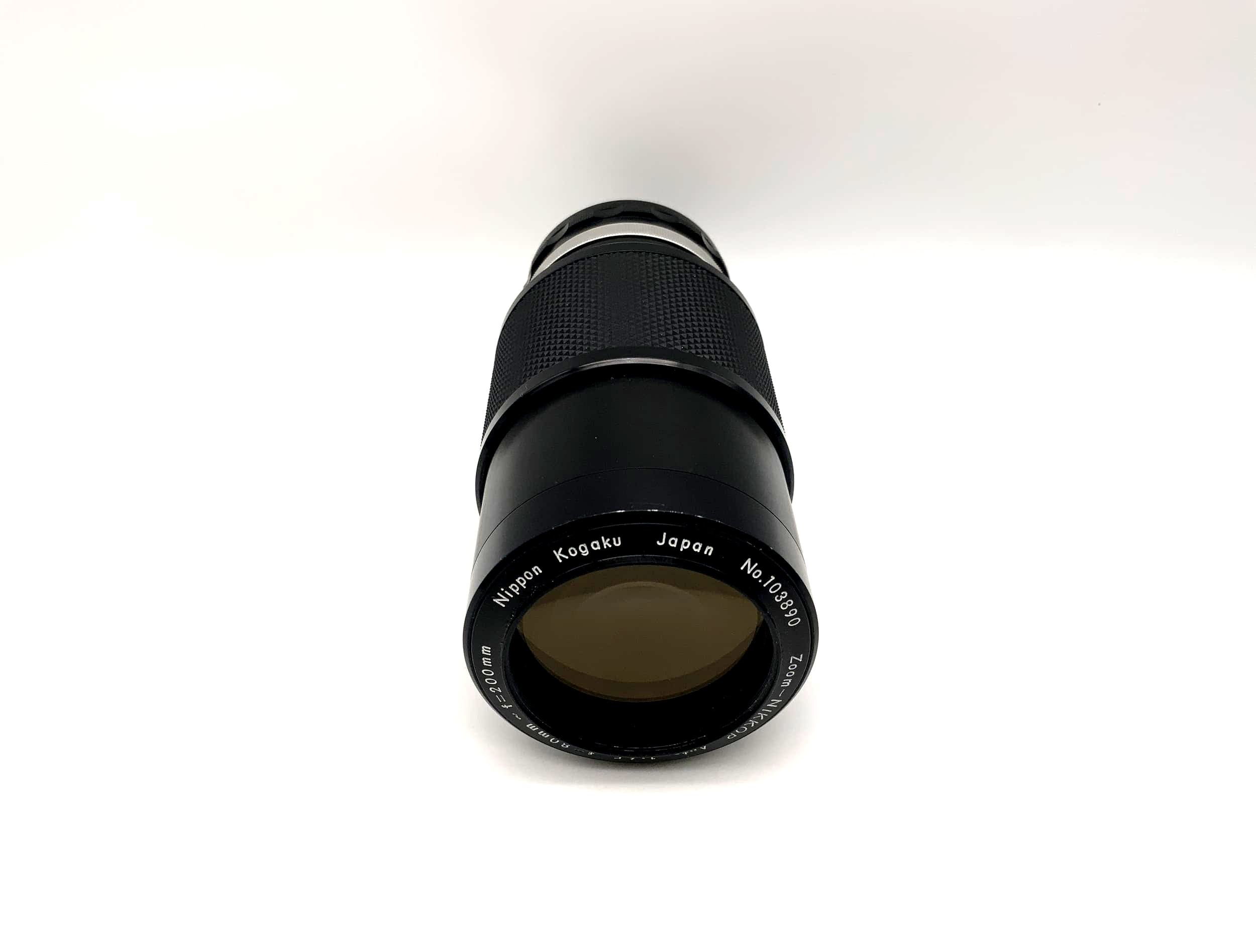 Nippon Kogaku 80-200mm 1:4.5 Lens Zoom-Nikkor Auto Camera Lens (Nikon F)