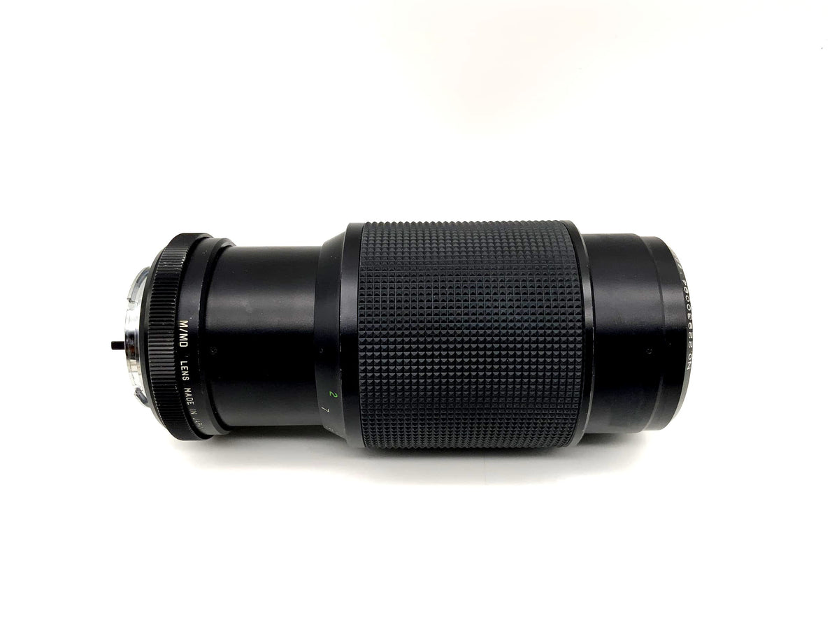 Objectif Vivitar 80-200 mm 1:4.5 à zoom automatique (Minolta MD)