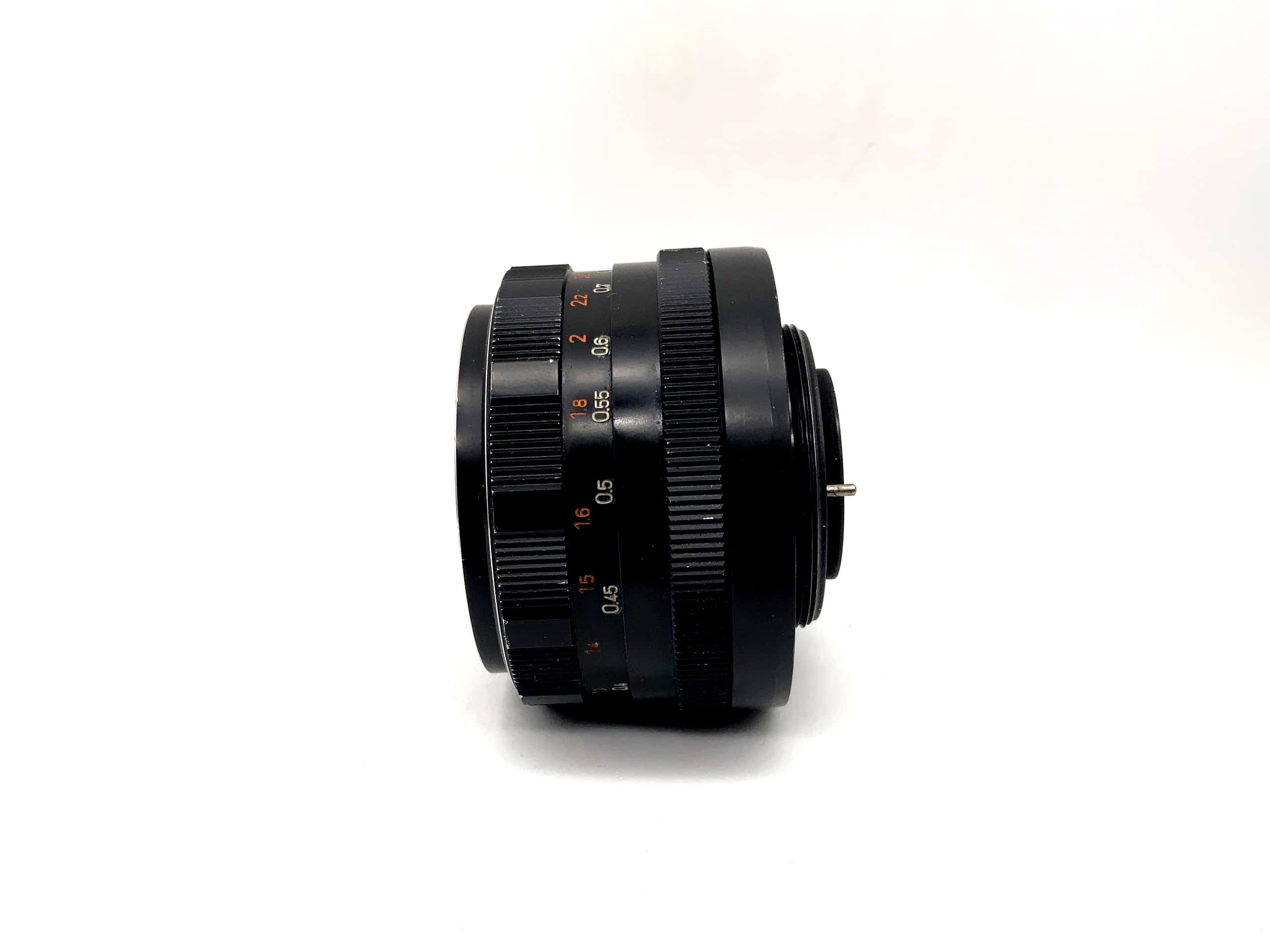 Objectif Pentacon 50 mm 1:1.8 automatique, également connu sous le nom d'objectif Meyer Optik Oreston (M42)