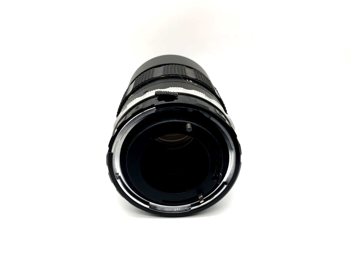 Objectif Miranda 135 mm 1:2.8 à correction automatique EC (monture Miranda)