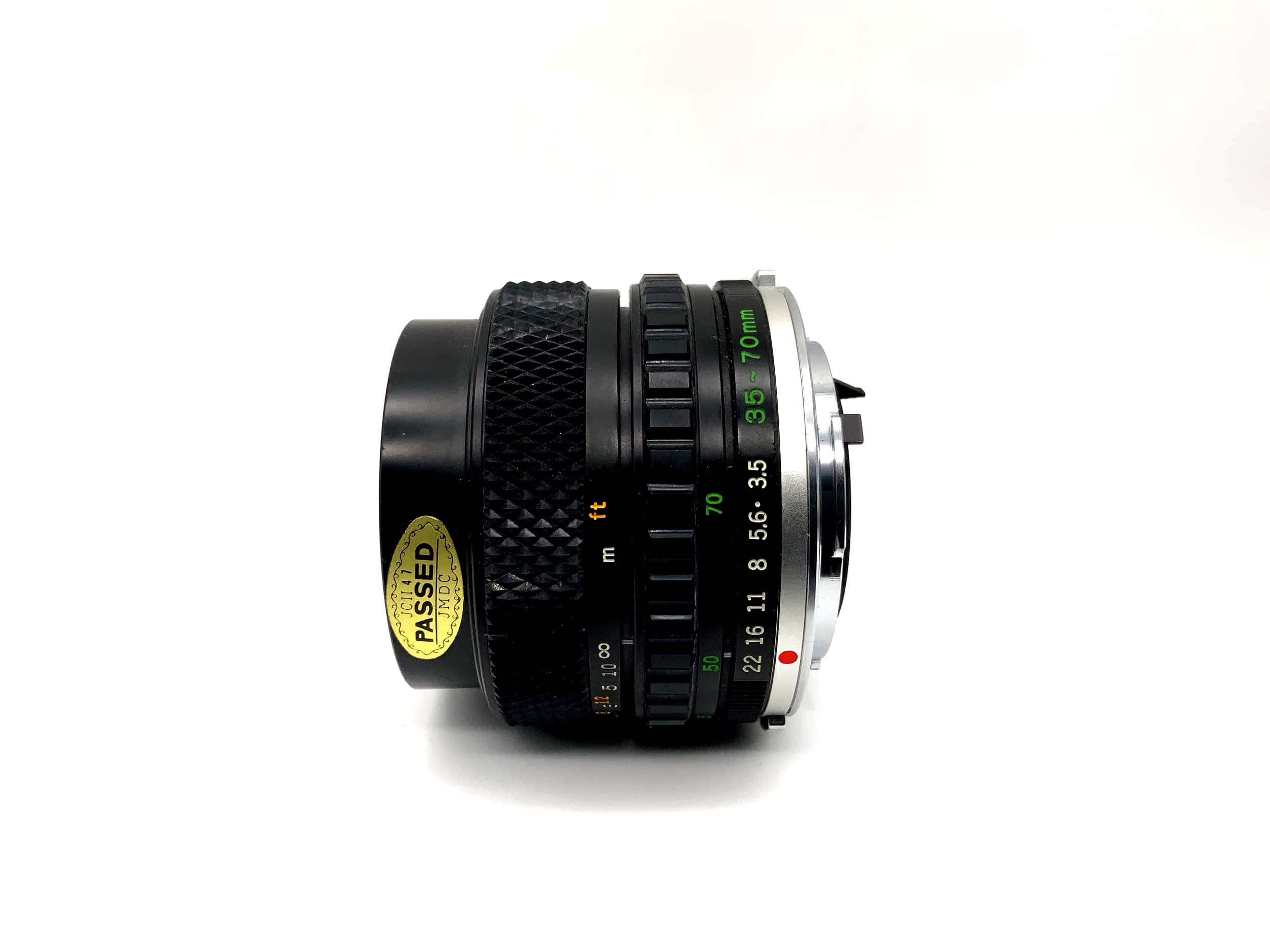 Olympus 35-70mm 1:3.5-4.5 lens OM system S Zuiko Close Focus (Olympus OM)