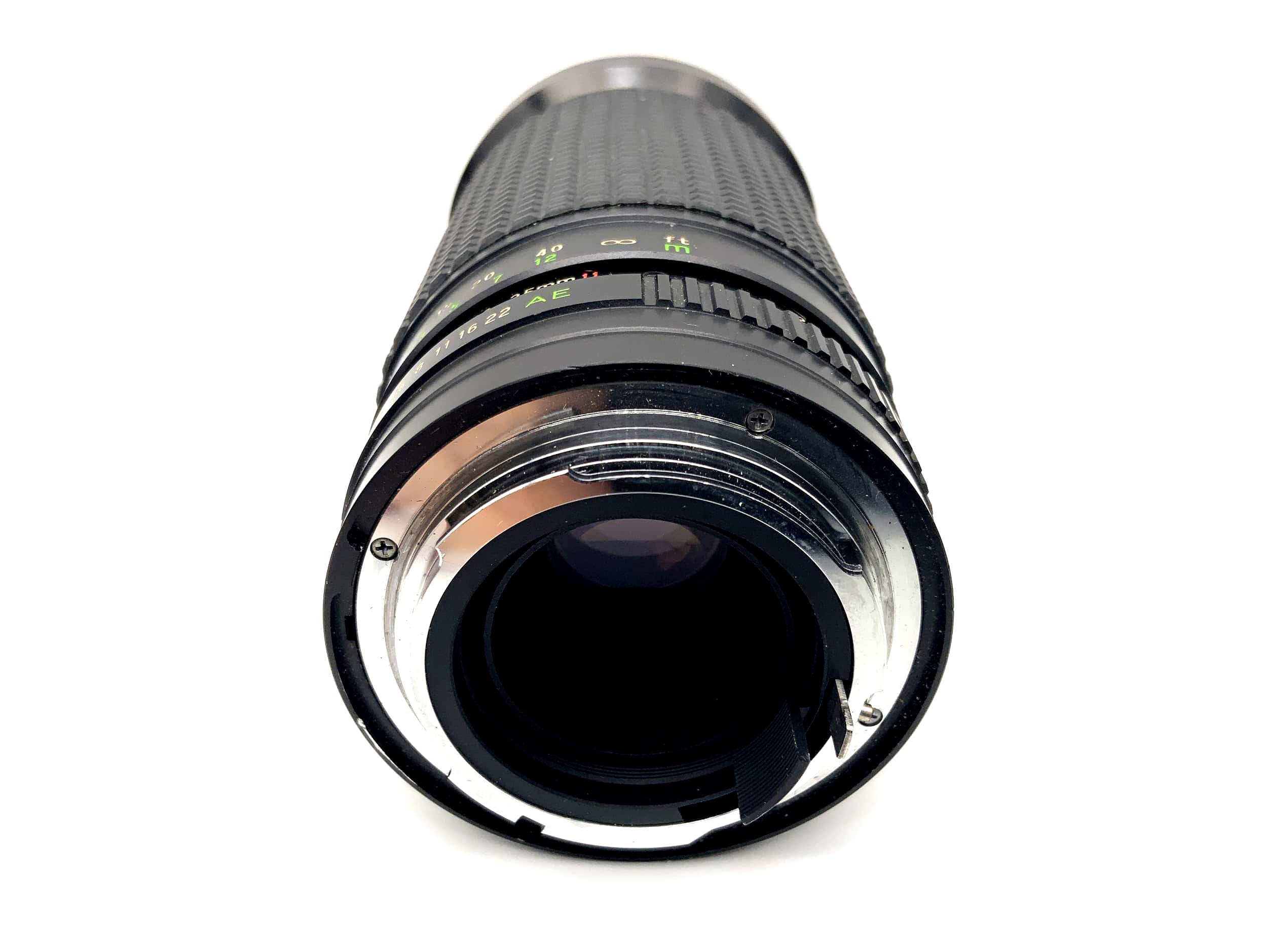 Objectif zoom macro Exakta 35-200 mm 1:3.8-5.2 avec traitement multicouche MC (Konica AR)