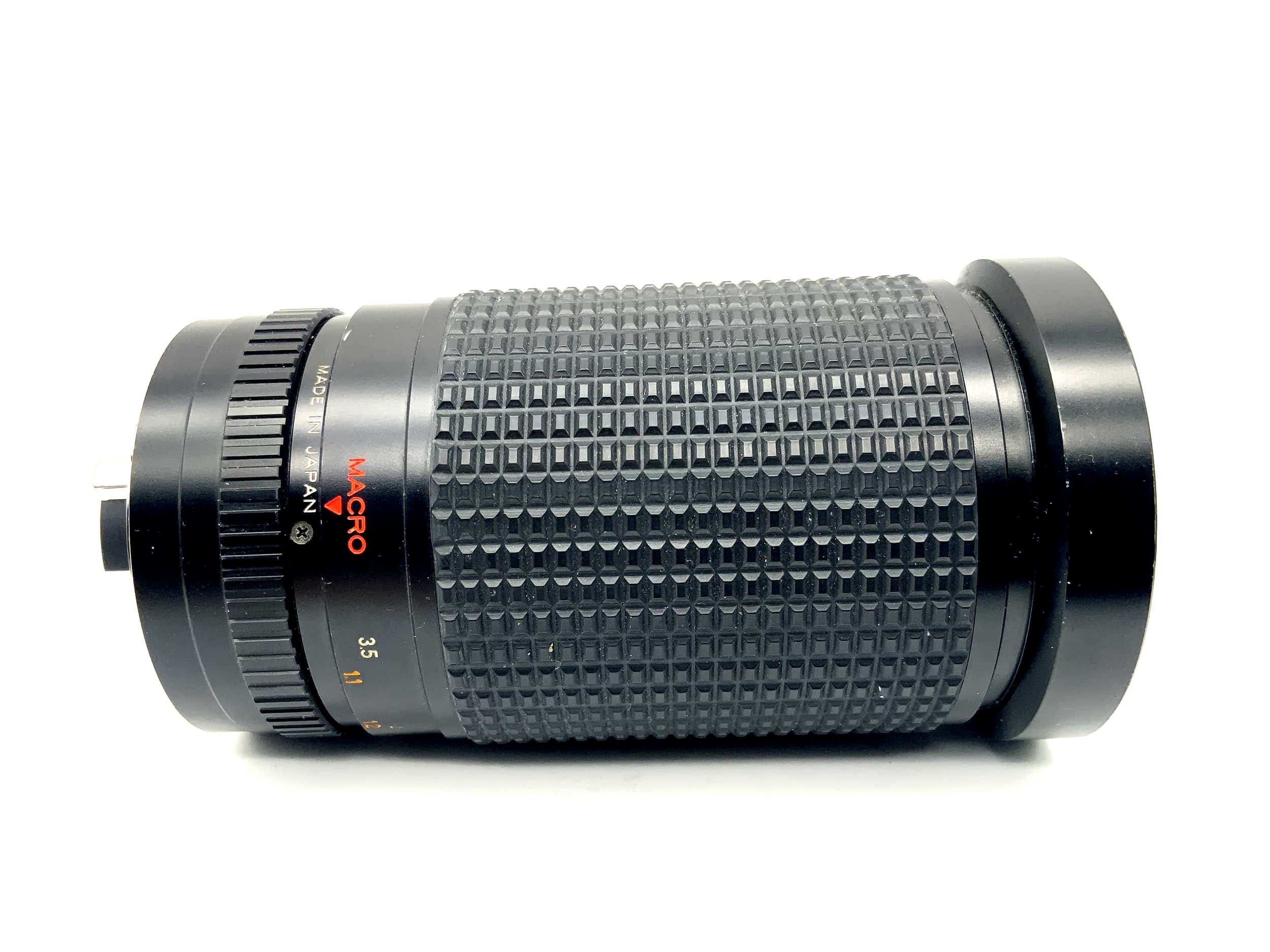 Objectif zoom macro Exakta 35-200 mm 1:3.8-5.2 avec traitement multicouche MC (Konica AR)