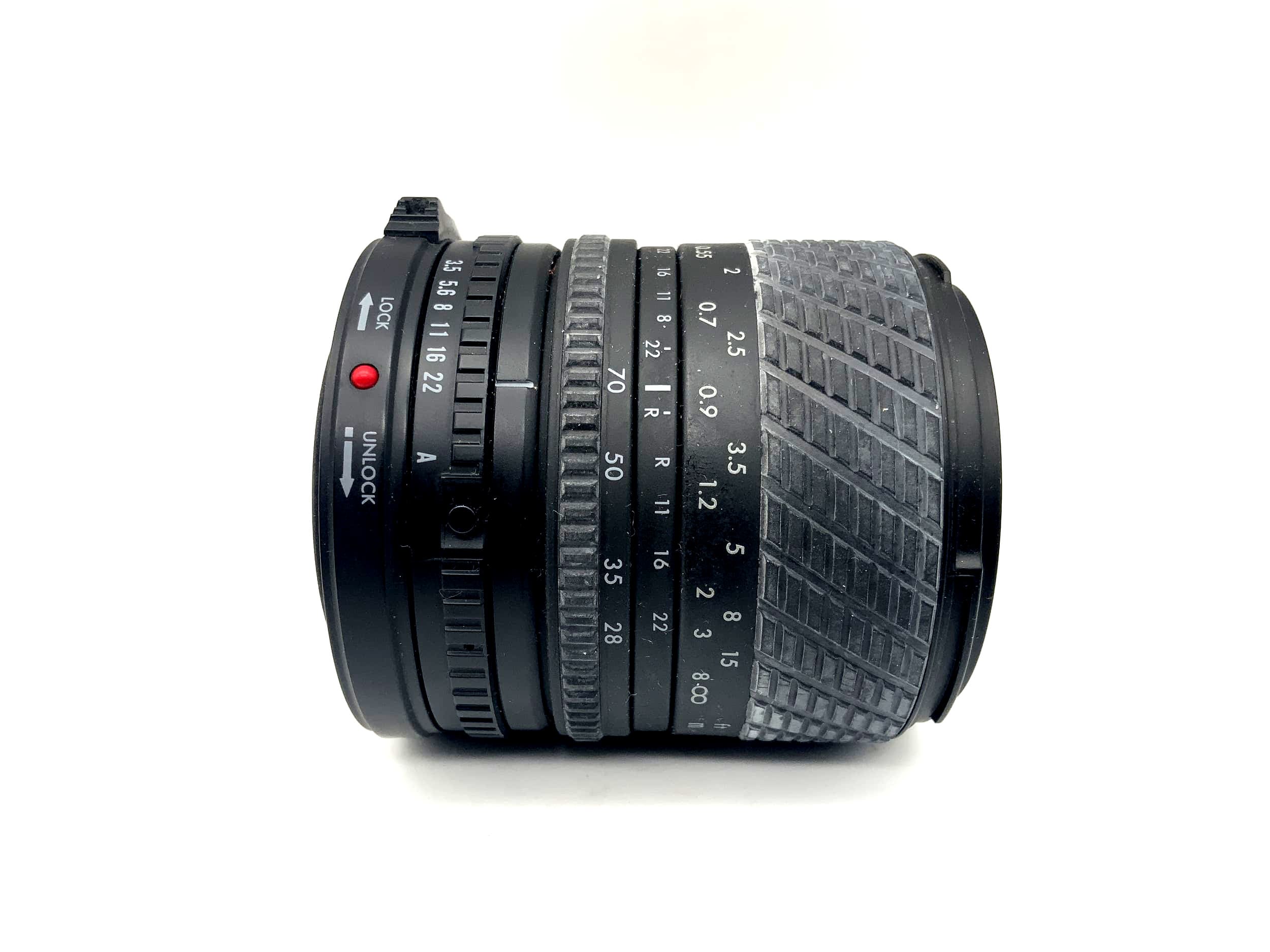 Objectif Sigma 28-70mm 1:3.5-4.5 UC Zoom multicouches (Canon FD)