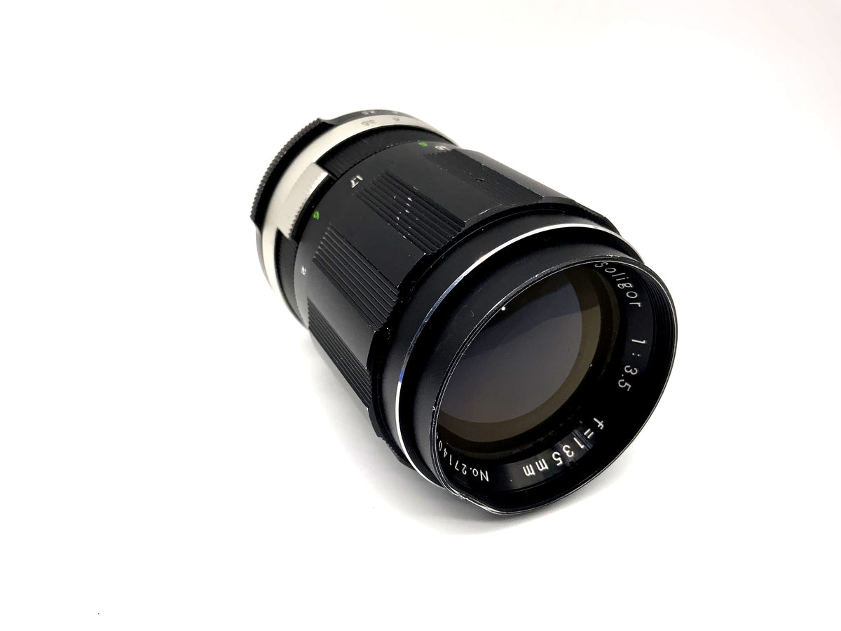 Objectif Soligor 135 mm 1:3,5 (T2)