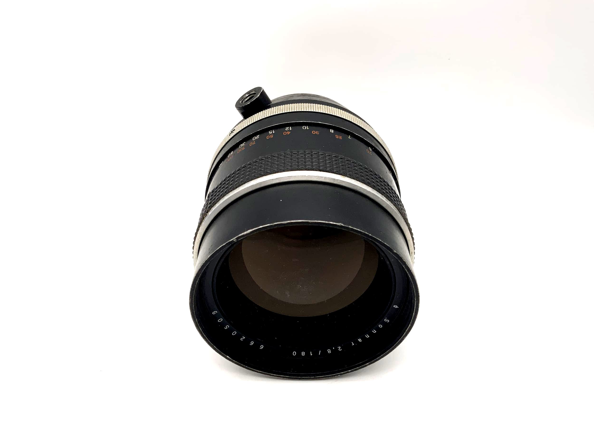 Objectif Carl Zeiss 180 mm 1:2.8 Sonnar (Pentacon Six) !Champignon!