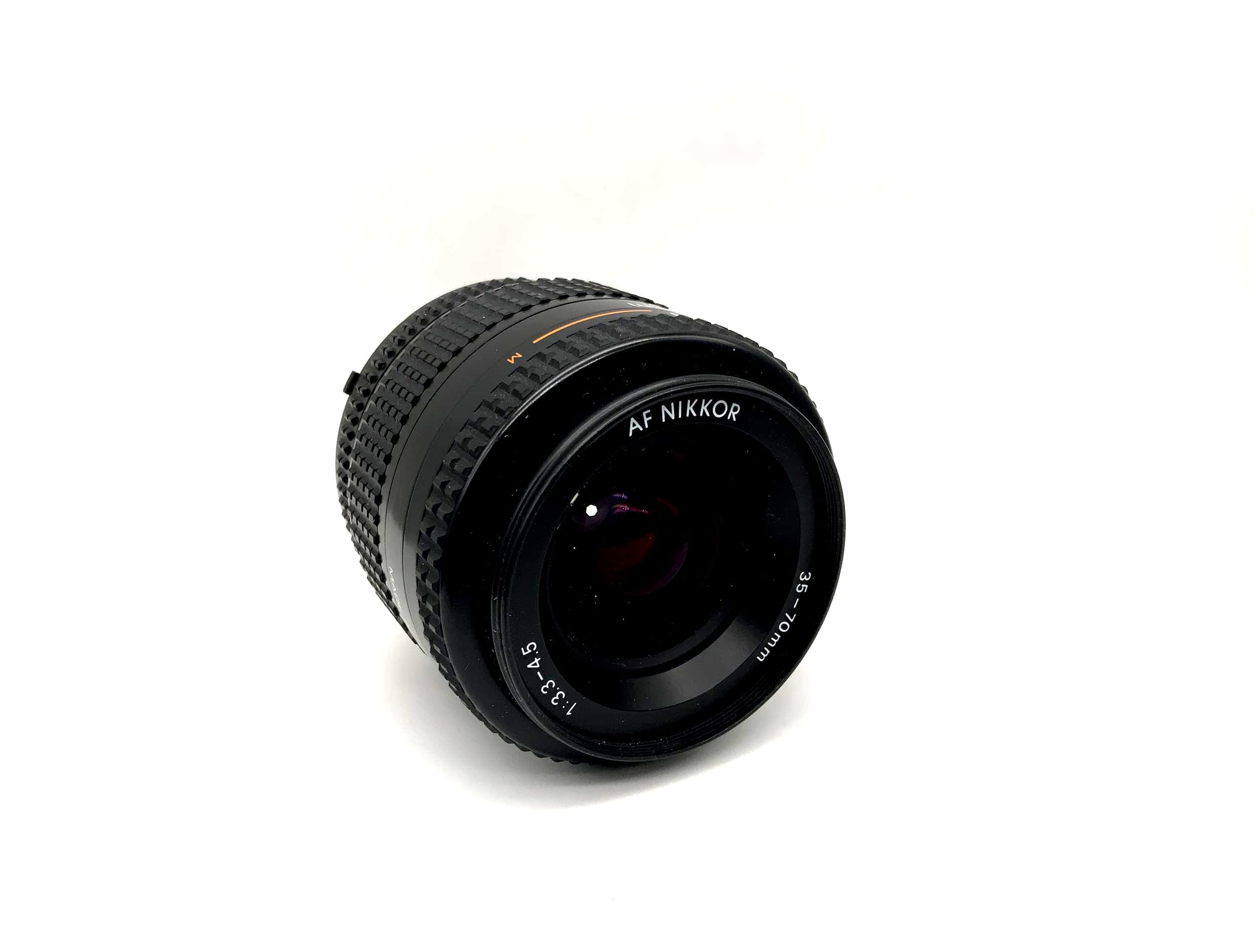 Objectif Nikon 35-70 mm 1:3,3-4,5 AF Nikkor pour appareil photo (Nikon AF)