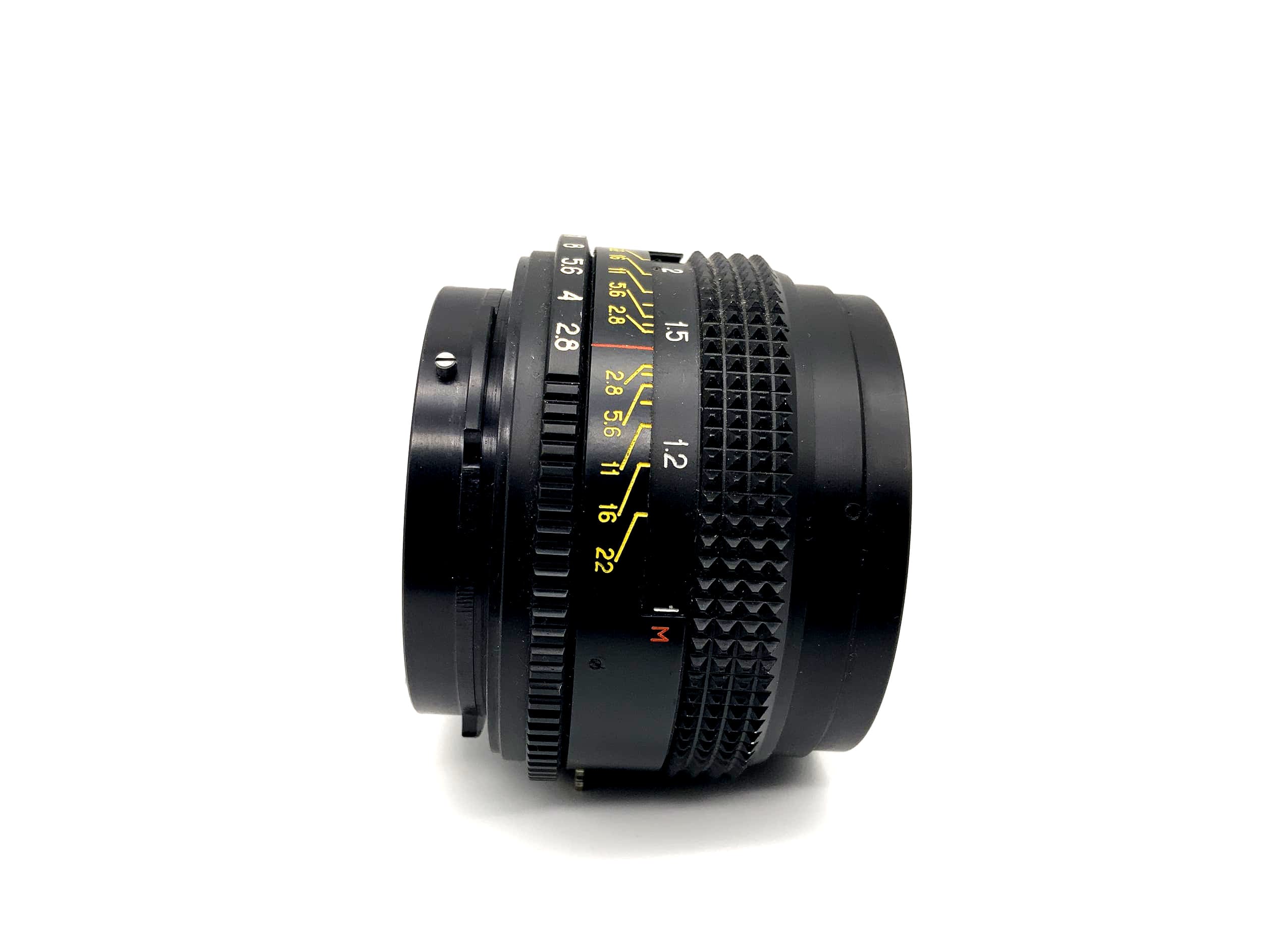 Objectif Kiev 80mm 1:2.8 Volna-3 alias Objectif de caméra Biometar (Pentacon Six)