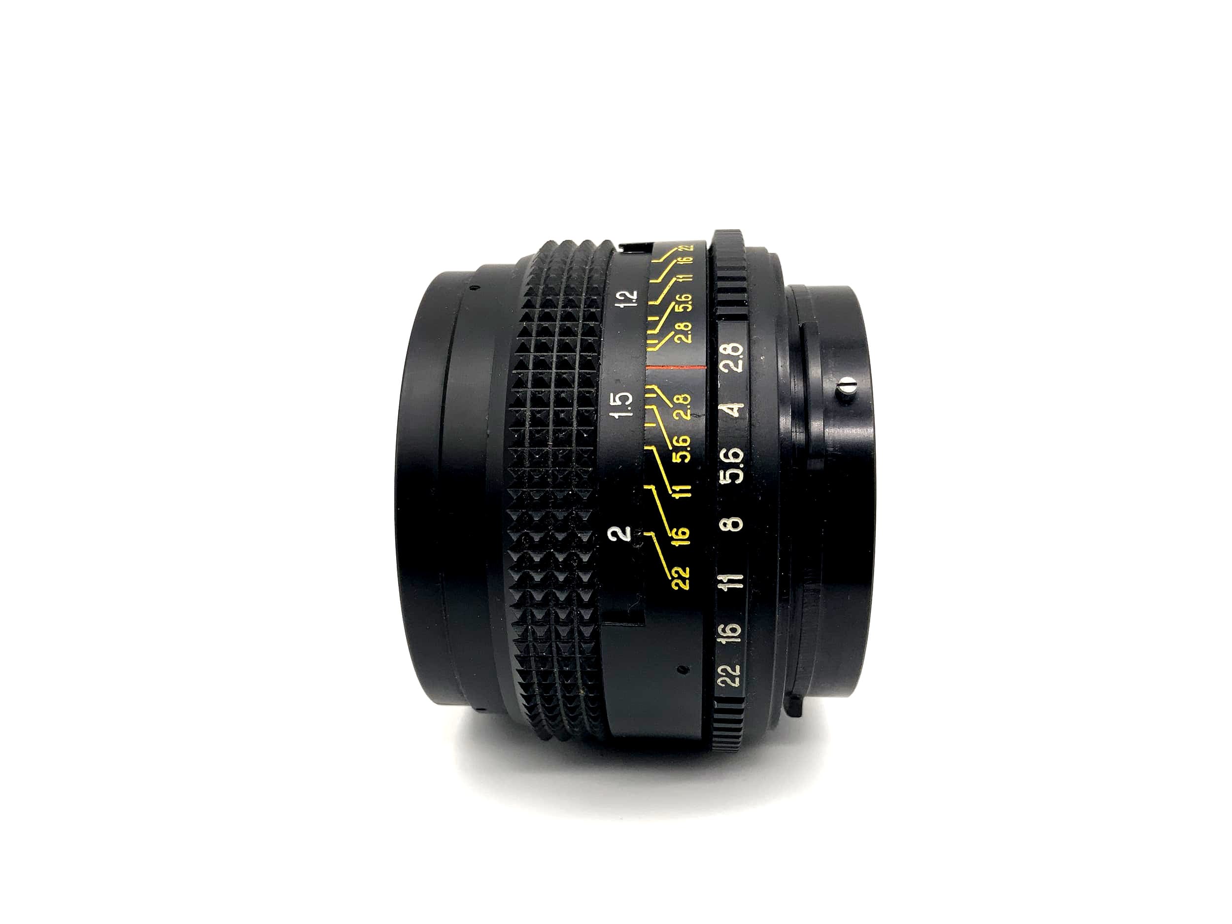 Objectif Kiev 80mm 1:2.8 Volna-3 alias Objectif de caméra Biometar (Pentacon Six)