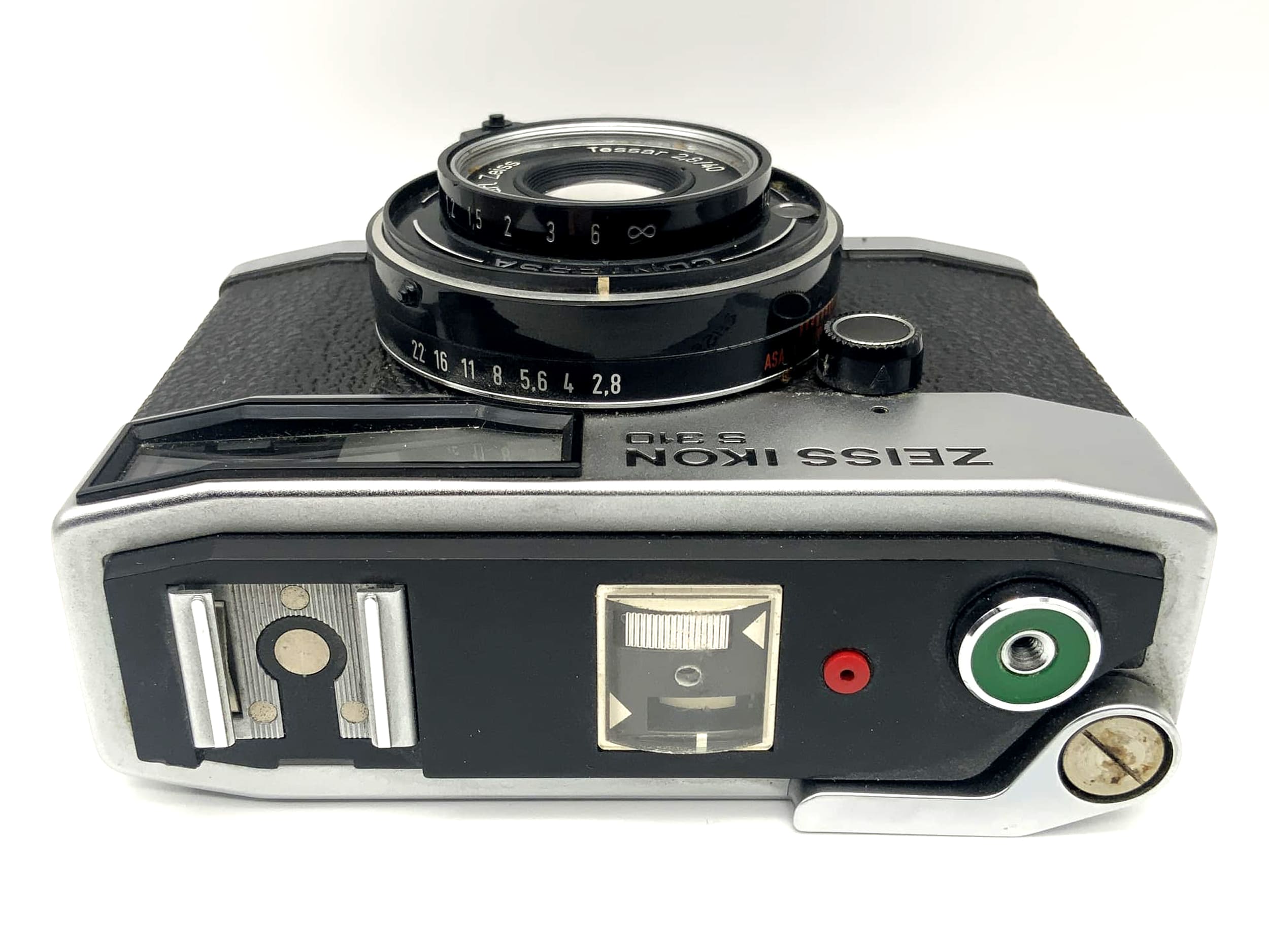 Zeiss Ikon S310 rangefinder camera with Carl Zeiss Tessar 2.8/40 Contessa electronic