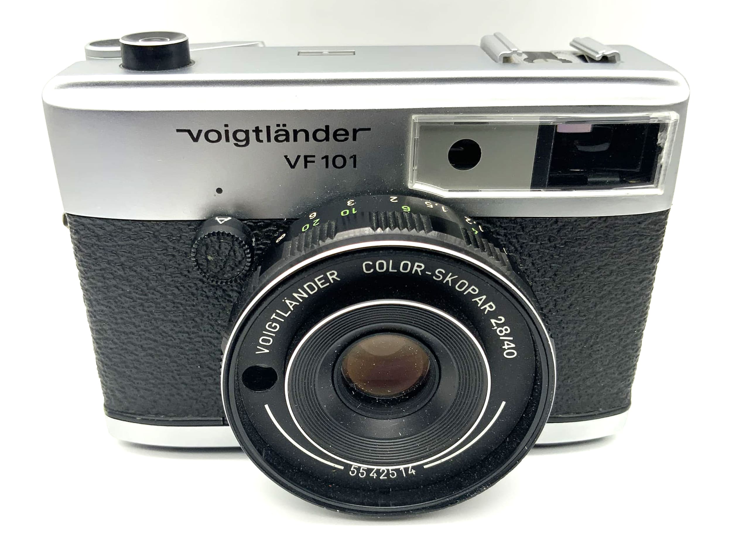 Appareil photo télémétrique Voigtländer VF 101 avec objectif Color-Skopar 2.8/40