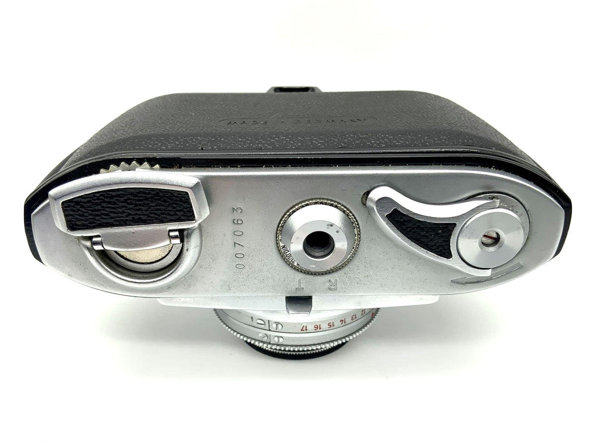 Balda Baldessa I viewfinder camera with Isco Göttingen Westanar 1:2.8/45 Prontor-SVS