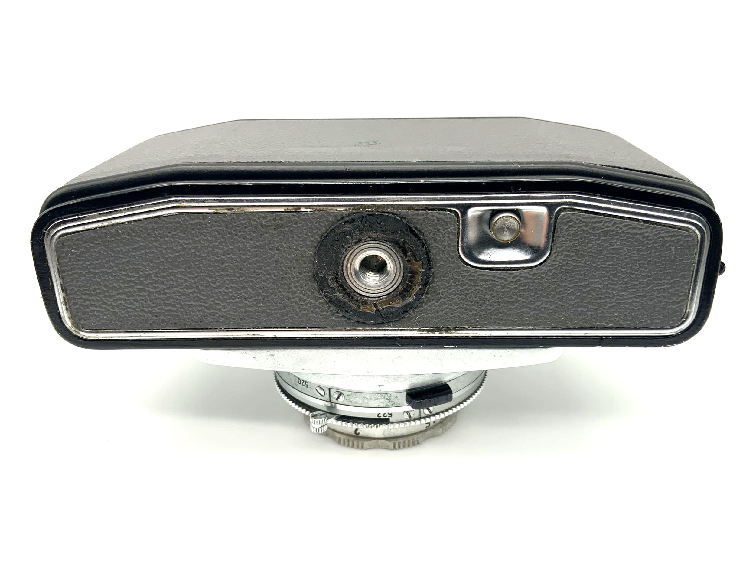 Dacora super Dignette viewfinder camera with dignar 1:2.8/45mm lens