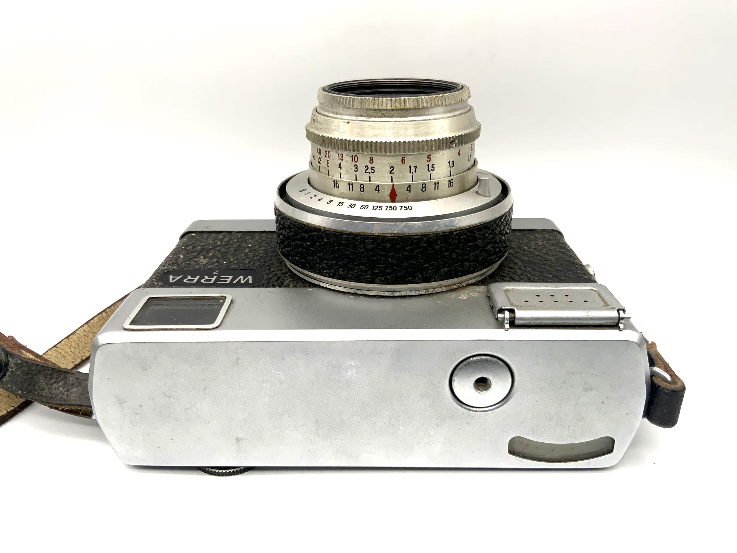 Pentacon Werra 2 viewfinder camera with Carl Zeiss Tessar 2.8/50 Prestor RVS black