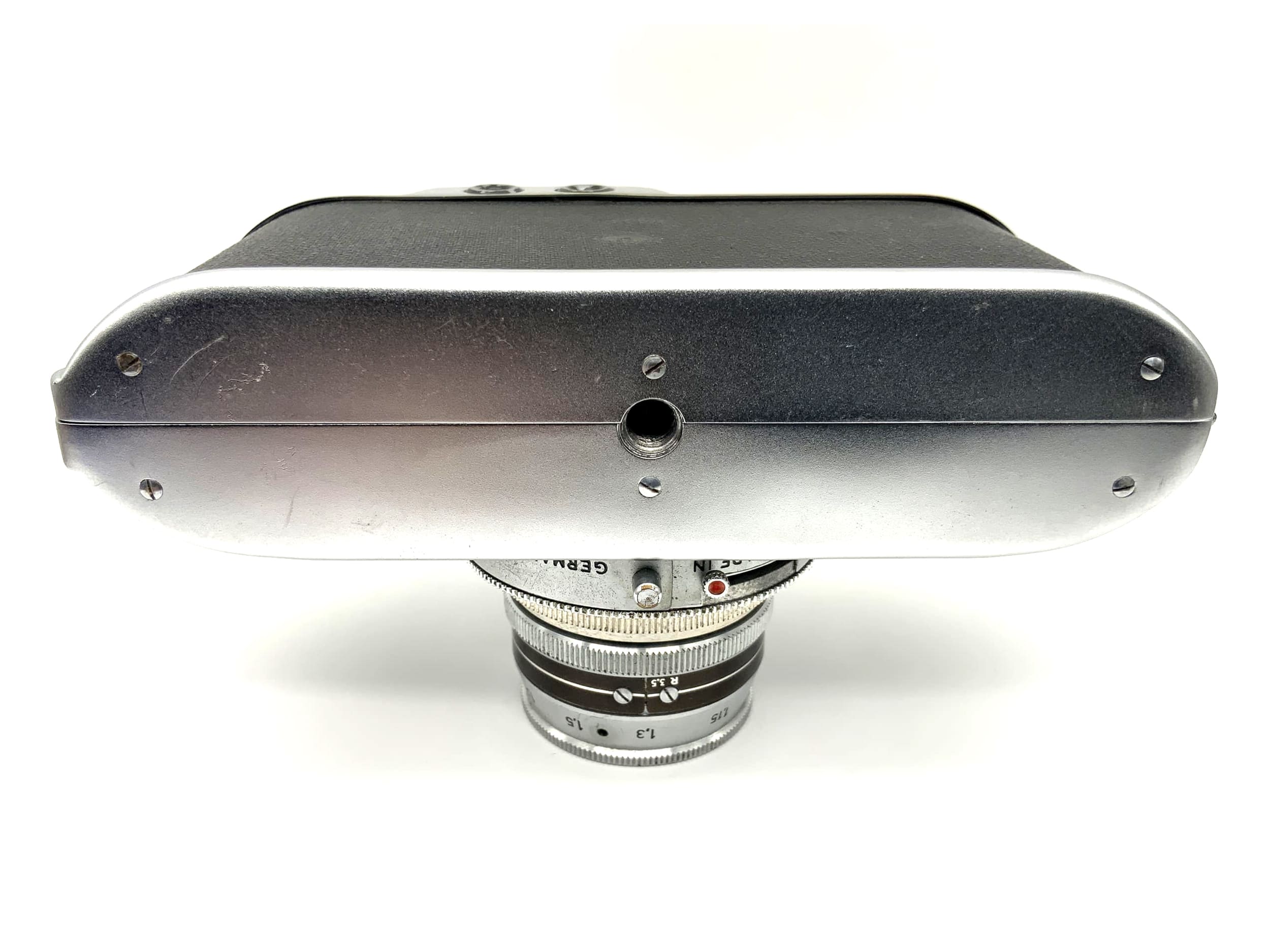 Aka Akarette viewfinder camera with Schneider-Kreuznach Radionar 1:3.5/50