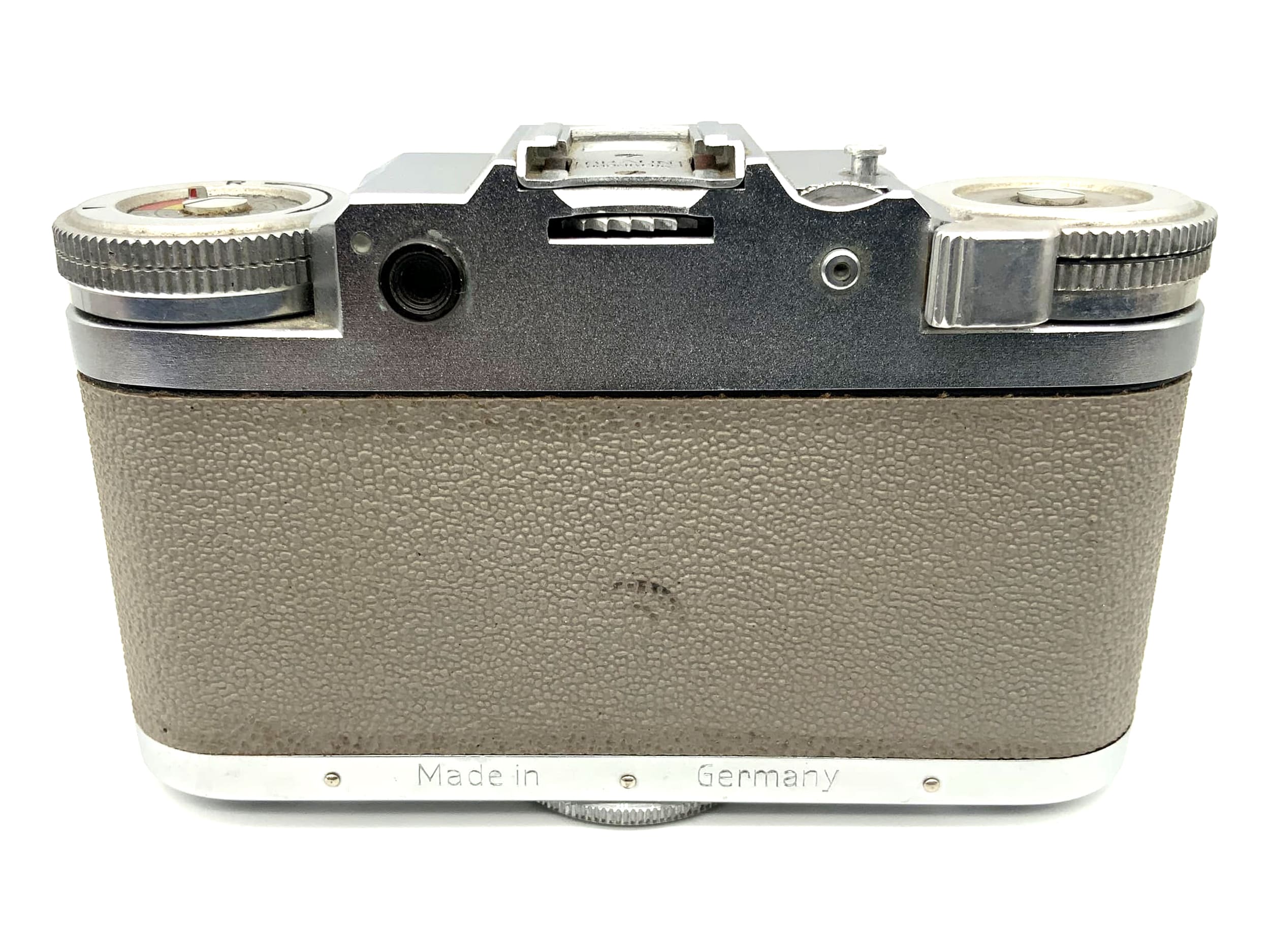 Braun Paxette viewfinder camera + Steinheil München Cassarit 2.8/45 Prontor-SVS grey