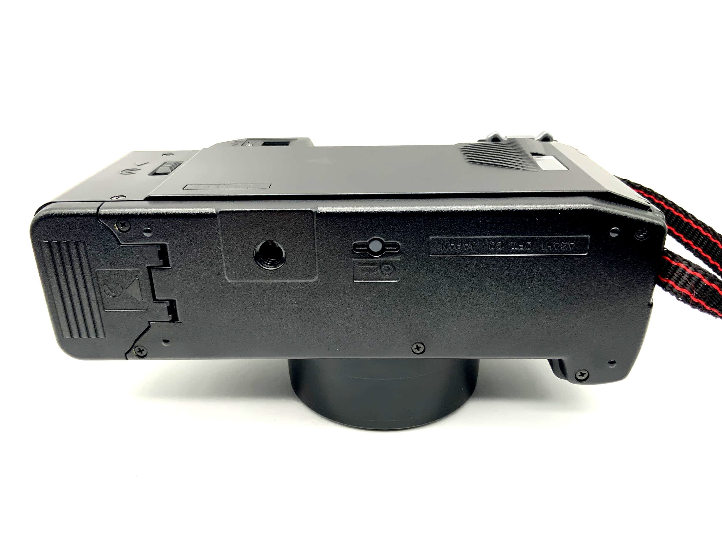 Pentax Zoom 70 Point&amp;Shoot with 35-70mm Tele Macro Af Zoom analog camera 35mm