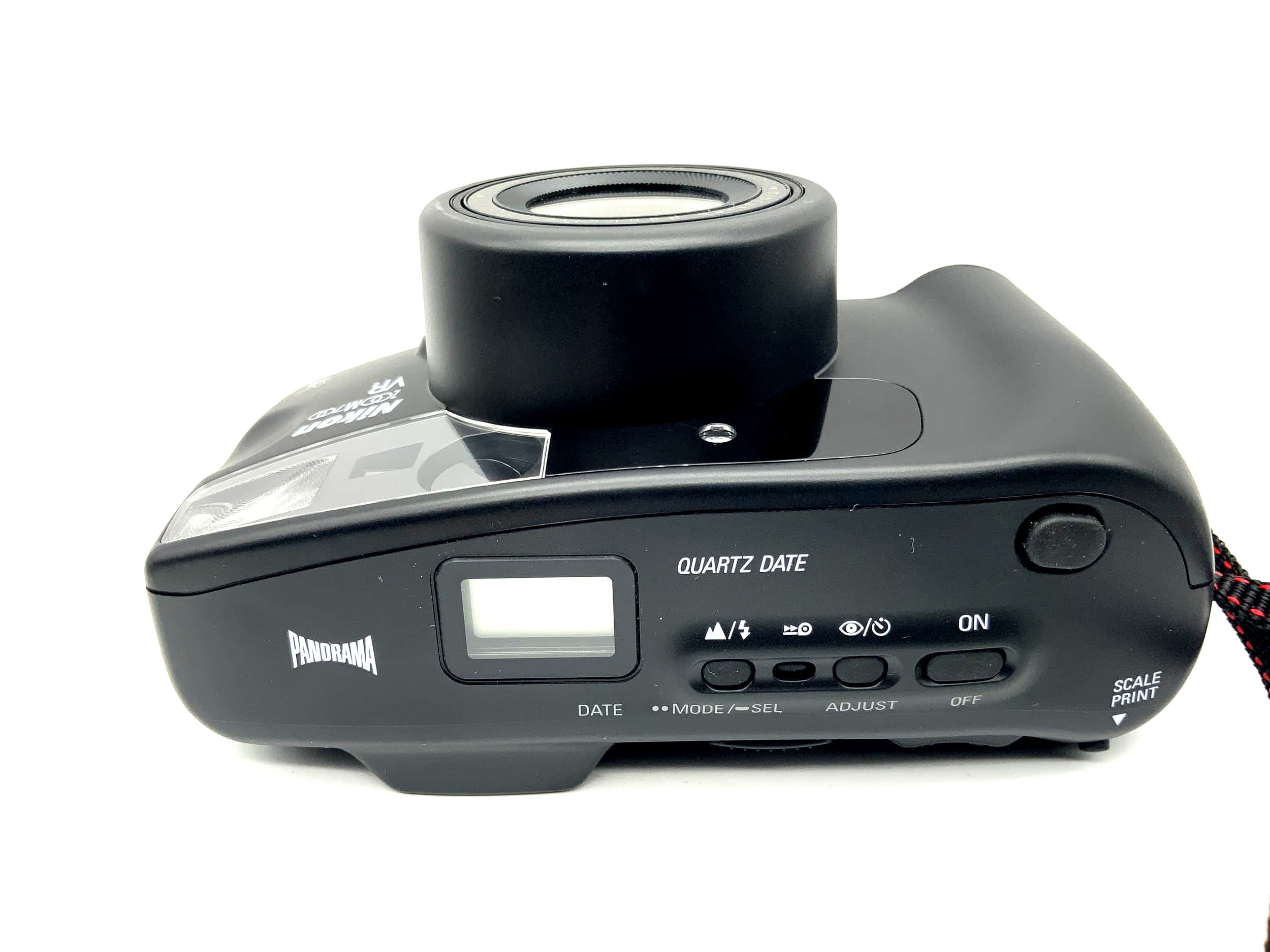 Nikon Zoom 700 VR Appareil photo compact avec objectif zoom 38-105 mm Macro AF Appareil photo argentique 35 mm