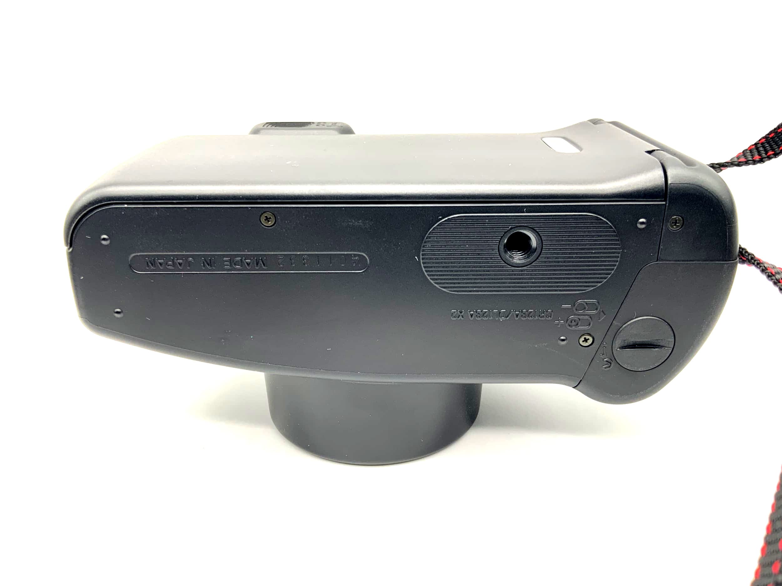 Nikon Zoom 700 VR Appareil photo compact avec objectif zoom 38-105 mm Macro AF Appareil photo argentique 35 mm