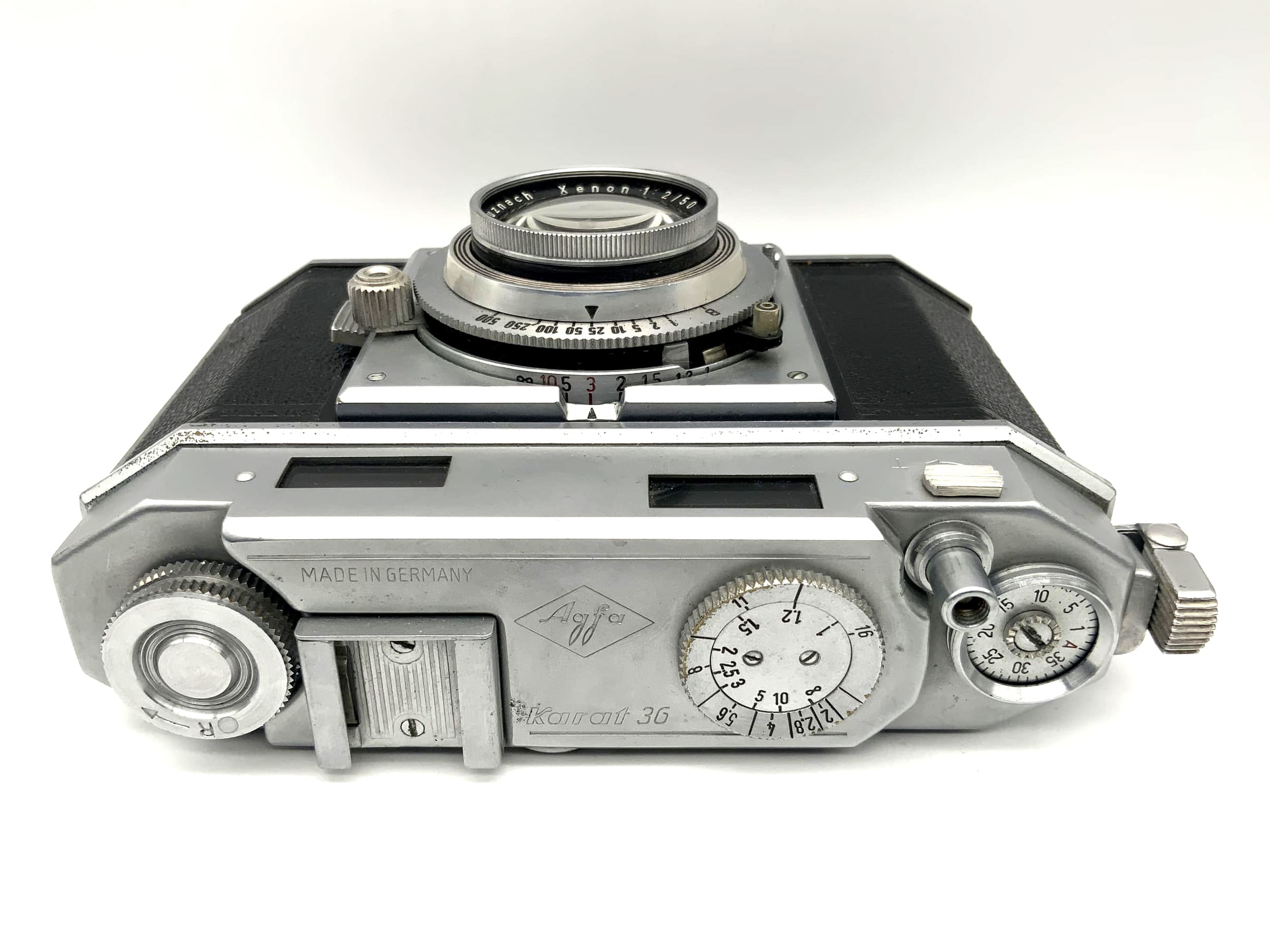 Appareil photo Agfa Karat 36 à visée directe avec objectif Xenon 1:2/50 Compur Rapid 35 mm