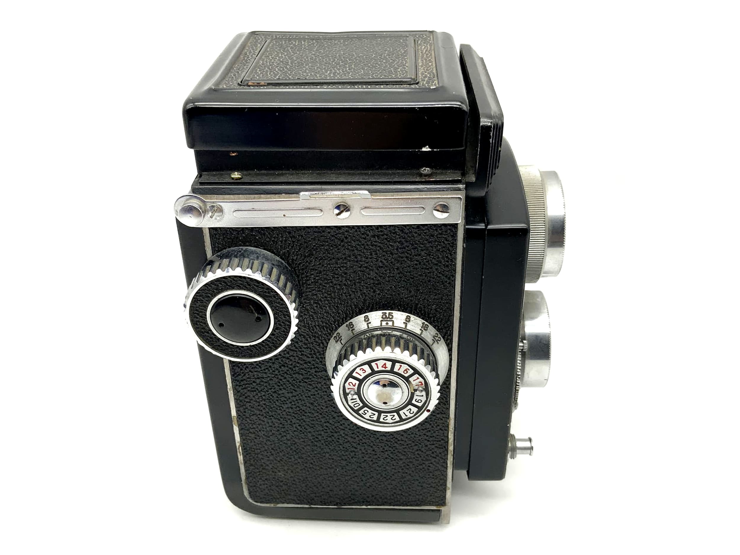 Yamato Rippaflex TLR avec Tri-Lausar Anastigmat 1:3,5 f=8cm moyen format