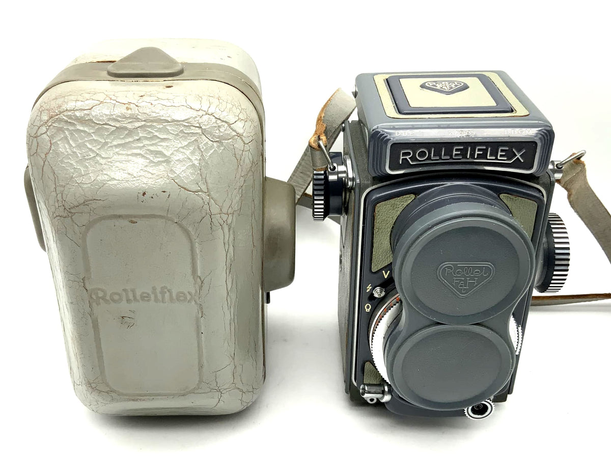 Rollei Rolleiflex Baby TLR avec objectif Xenar 1:3,5/60 4x4 F&amp;H Synchro Compur et étui