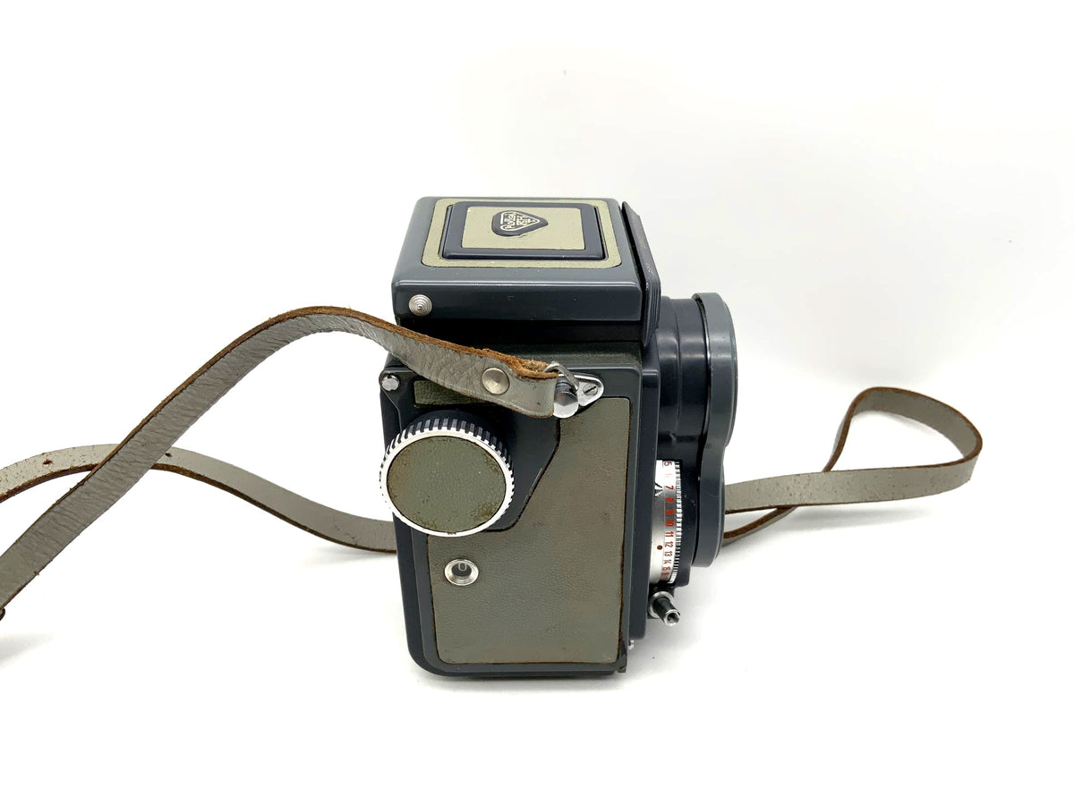 Rollei Rolleiflex Baby TLR with Xenar 1:3.5/60 4x4 F&amp;H Synchro Compur with bag