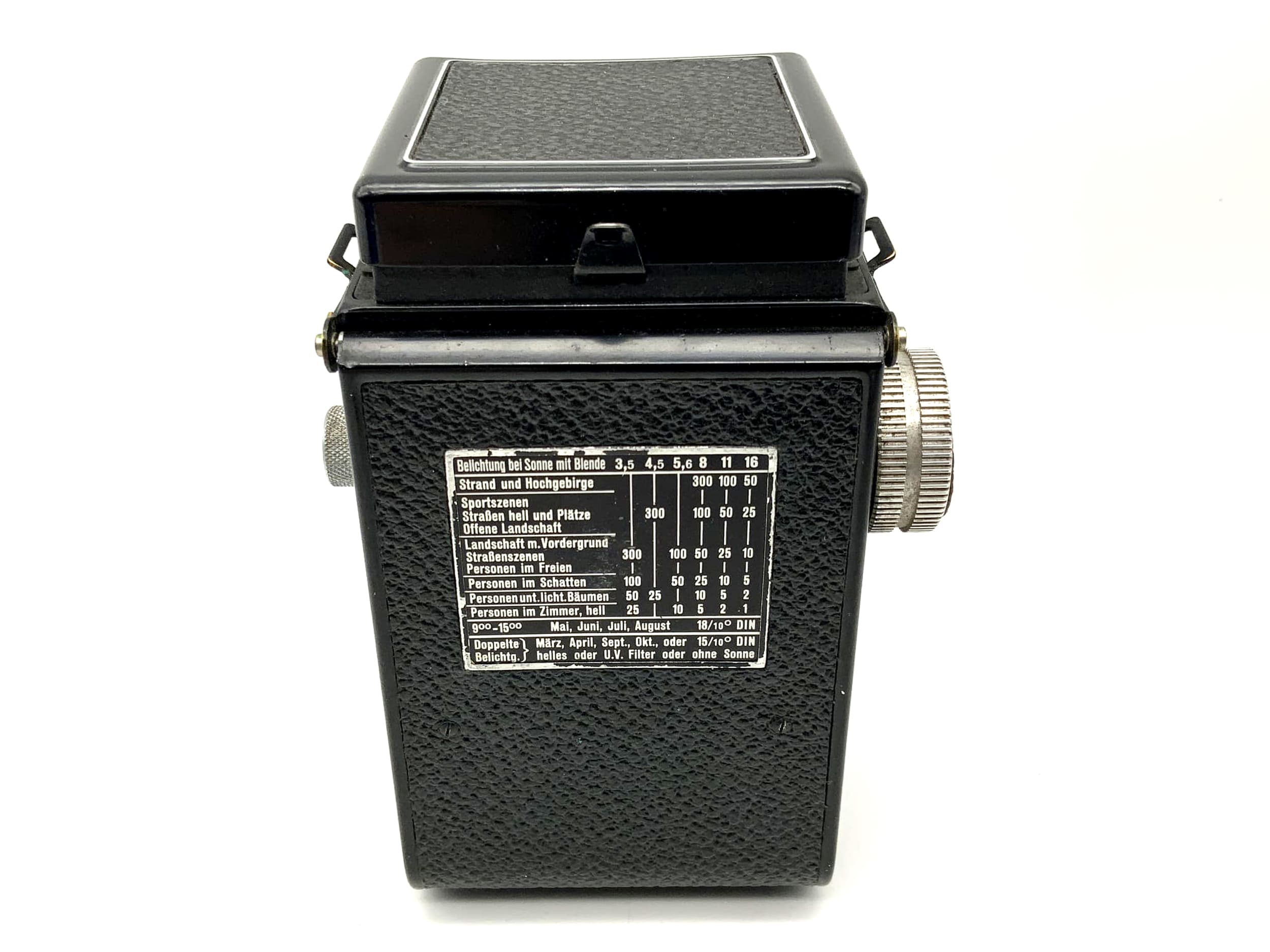 Rollei Rolleicord IIb TLR with Carl Zeiss Triotar 1:3.5 f=7.5cm Compur
