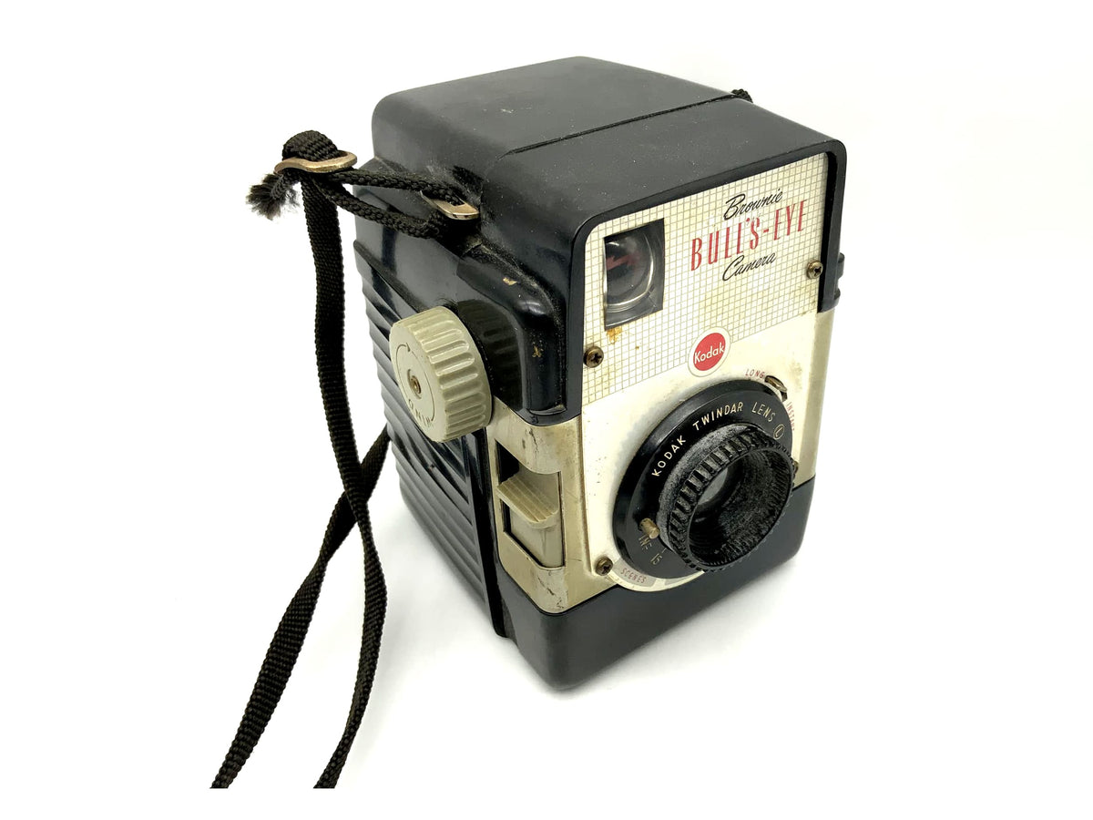 Kodak Brownie Bulls Eye Box Camera with Twindar Lens (Analog Camera)