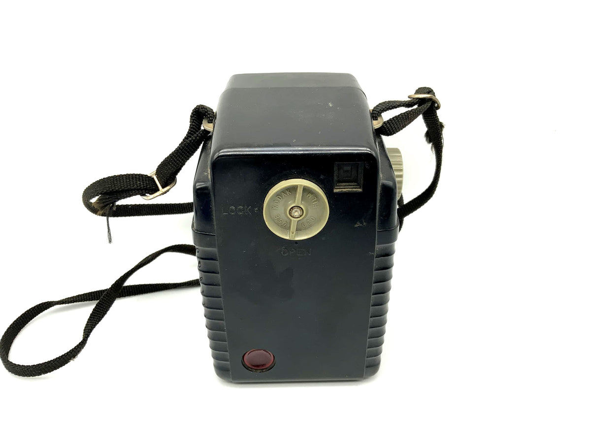 Kodak Brownie Bulls Eye Box Camera with Twindar Lens (Analog Camera)