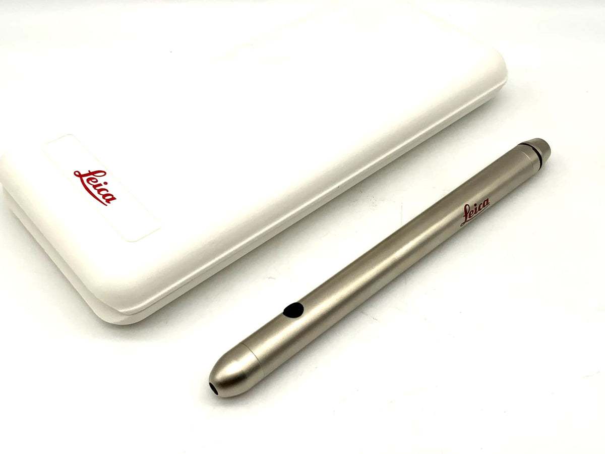 Leica Laserpointer 37337 argent dans son emballage d'origine
