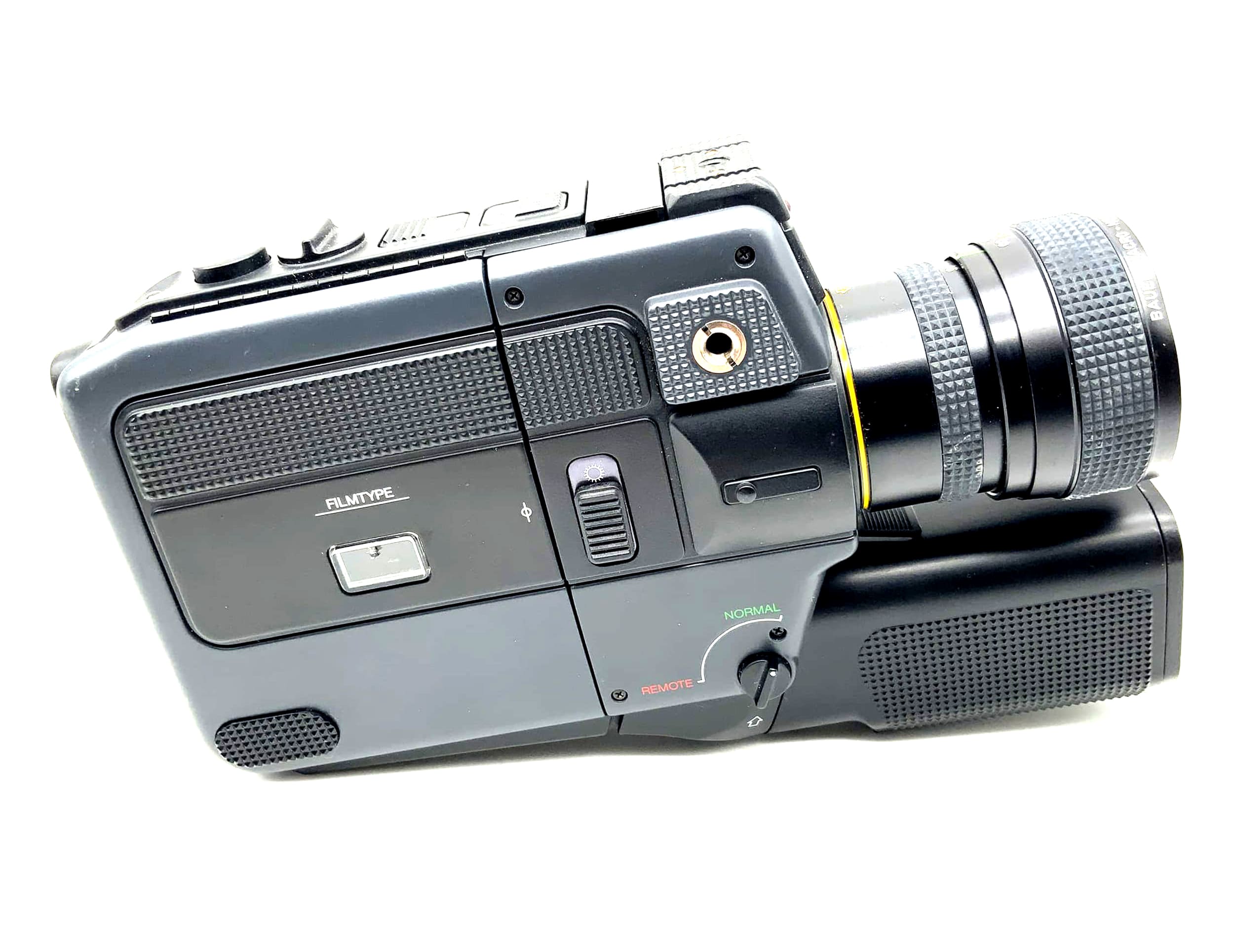 Caméra argentique Braun S 207 XL avec objectif Neovaron 1.2/7-45 Super 8