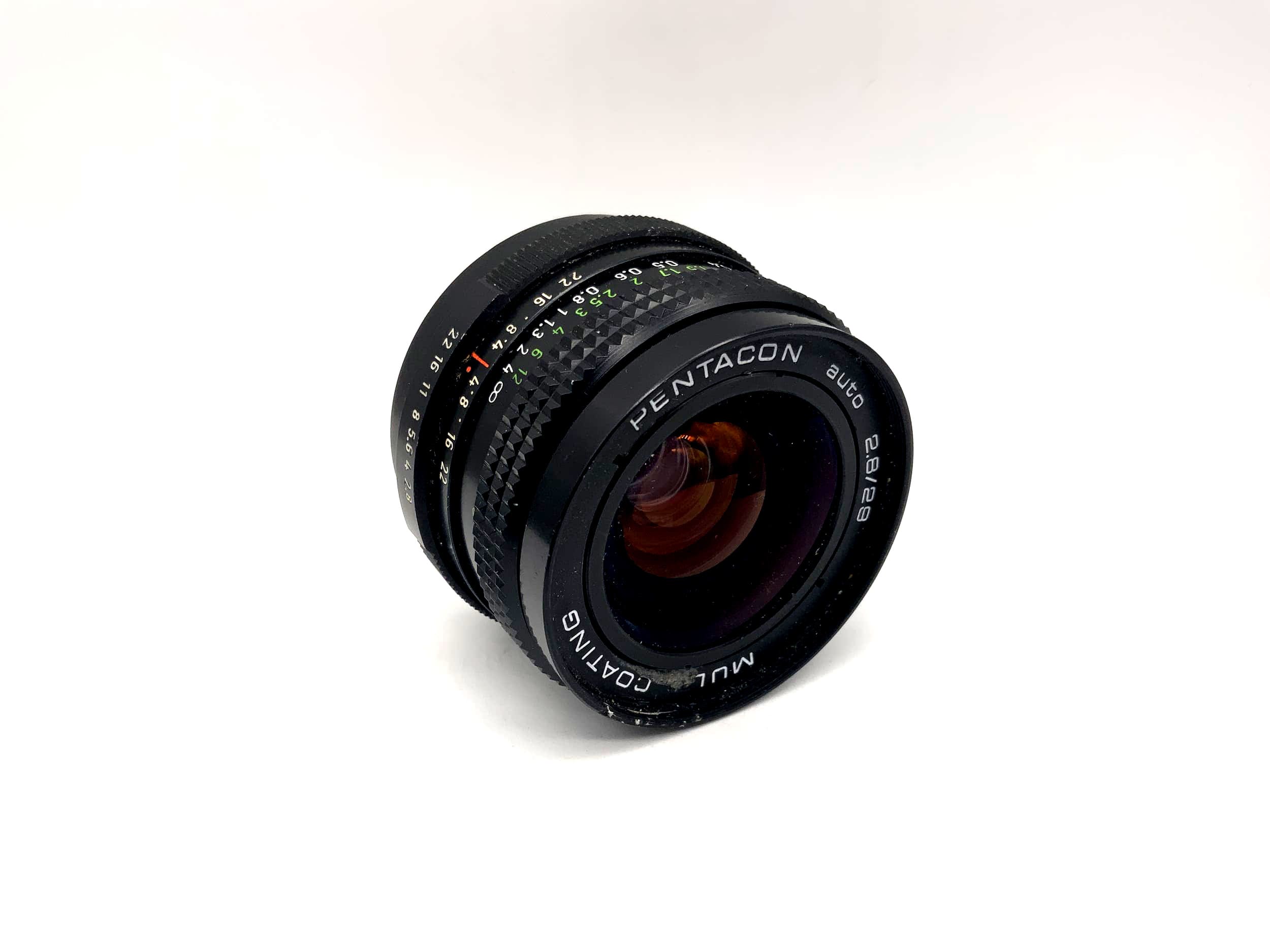 Objectif Pentacon 29 mm 1:2.8 à traitement multicouche automatique (M42)