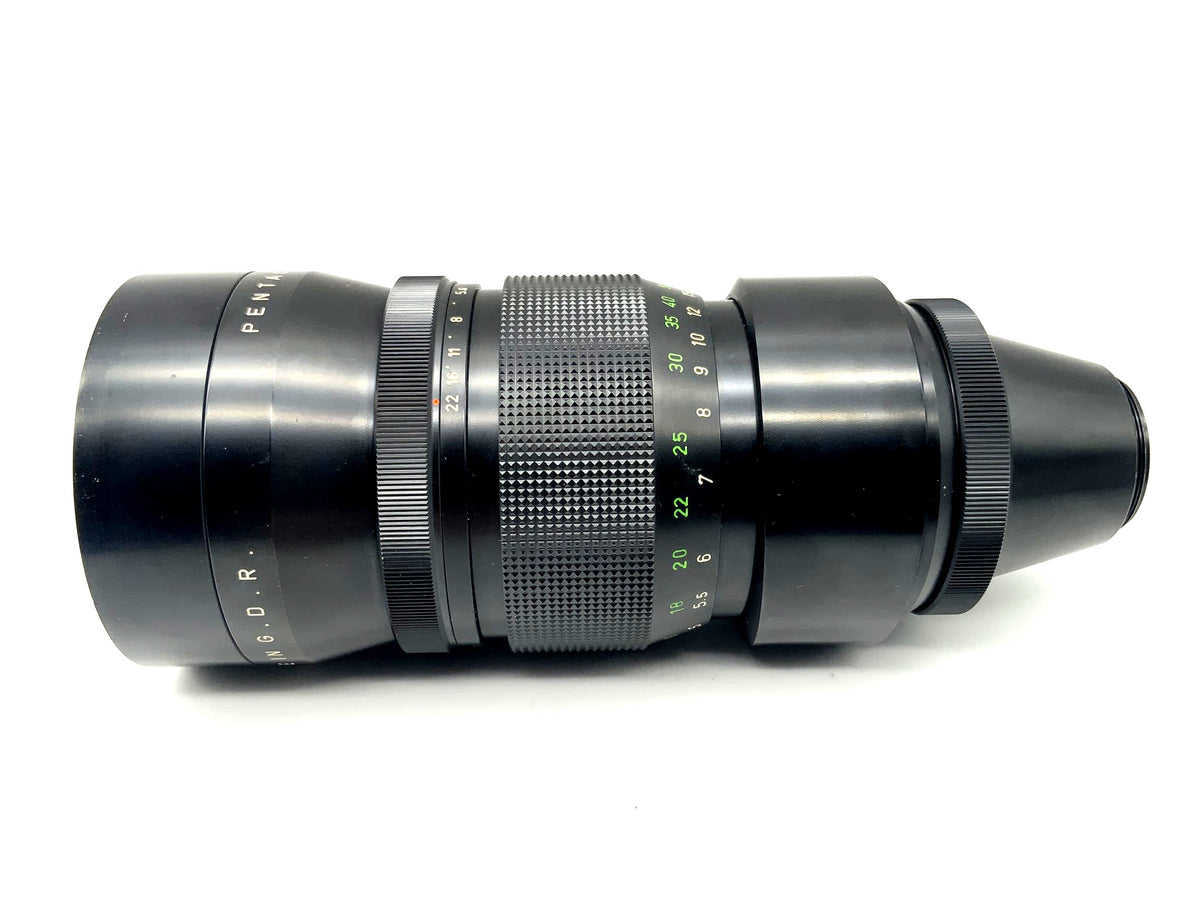 Objectif Pentacon 300 mm 1:4 également connu sous le nom d'objectif Orestegor à 19 lames (M42)