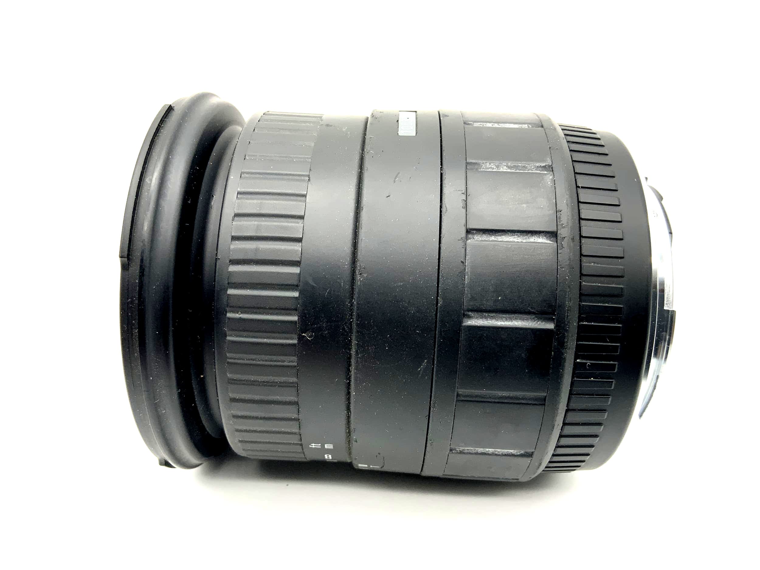 Objectif Sigma 28-200mm 1:3.8-5.6 Zoom UC Asphérique (Canon EF)