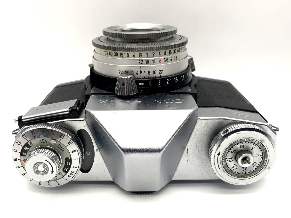 Boîtier Zeiss Ikon Contaflex 35 mm reflex argentique avec objectif Tessar 2.8/50 Synchro Compur